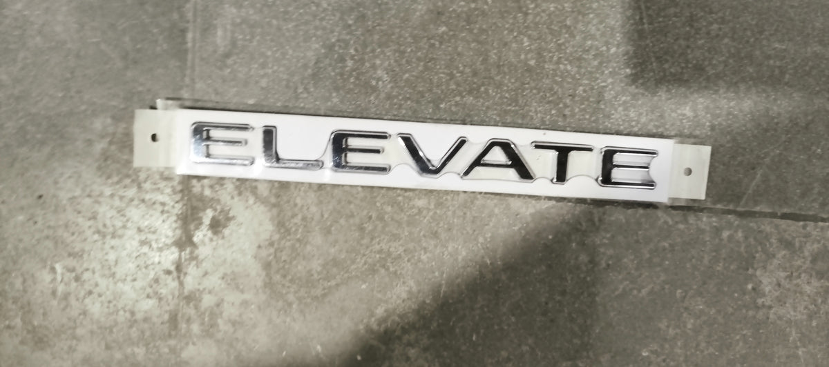 HONDA EMBLEM.RR SET CAR NAME 7572231XK00 7572231XK00 - Front view