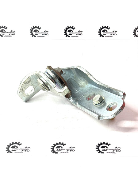 CarTrends BB5Z7822801C  Door Hinge Ecosports Front Left Side Upper BB5Z7822801C - Front view
