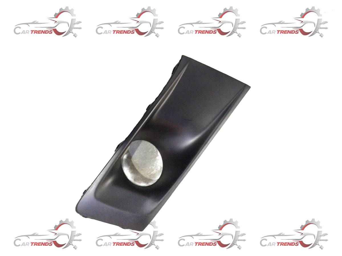 Maruti Suzuki fog lamp bezel front 71761M82P105PK, close-up view showing the black plastic frame and mounting details