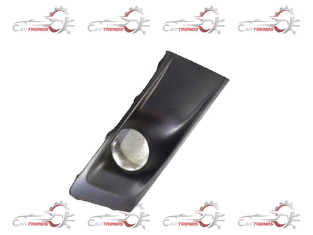 Maruti Suzuki fog lamp bezel front 71761M82P105PK, close-up view showing the black plastic frame and mounting details