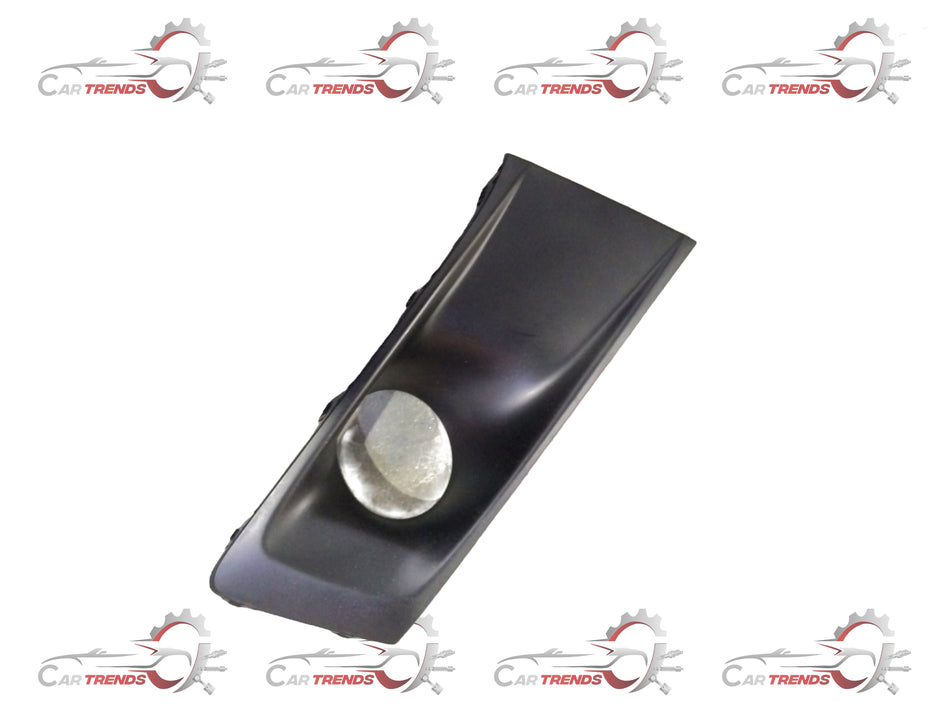 Maruti Suzuki fog lamp bezel front 71761M82P105PK, close-up view showing the black plastic frame and mounting details