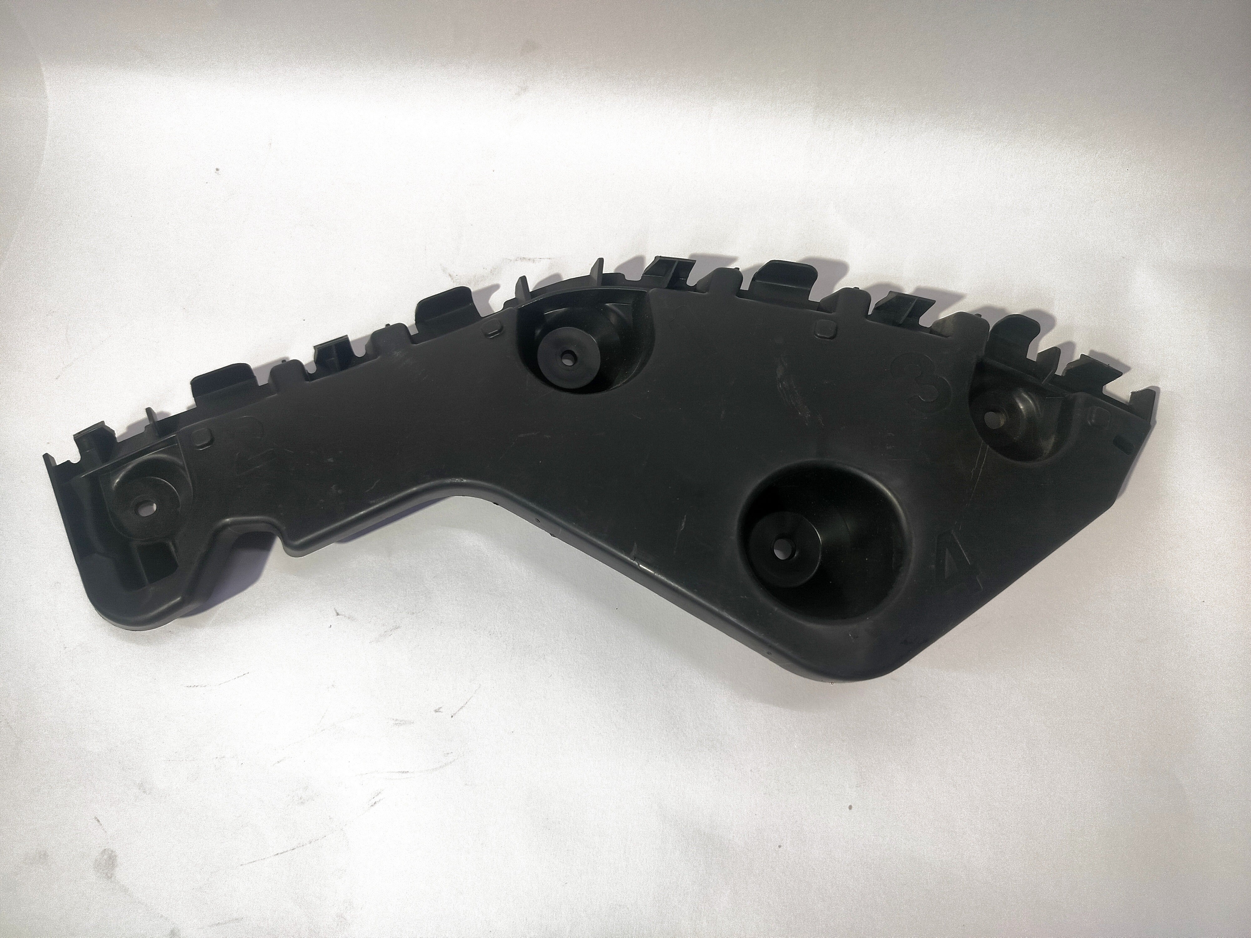 NISSAN Bracket Bumper | Renault Duster/Nissan Terrano | RH | #850448113R 850448113R - Front view