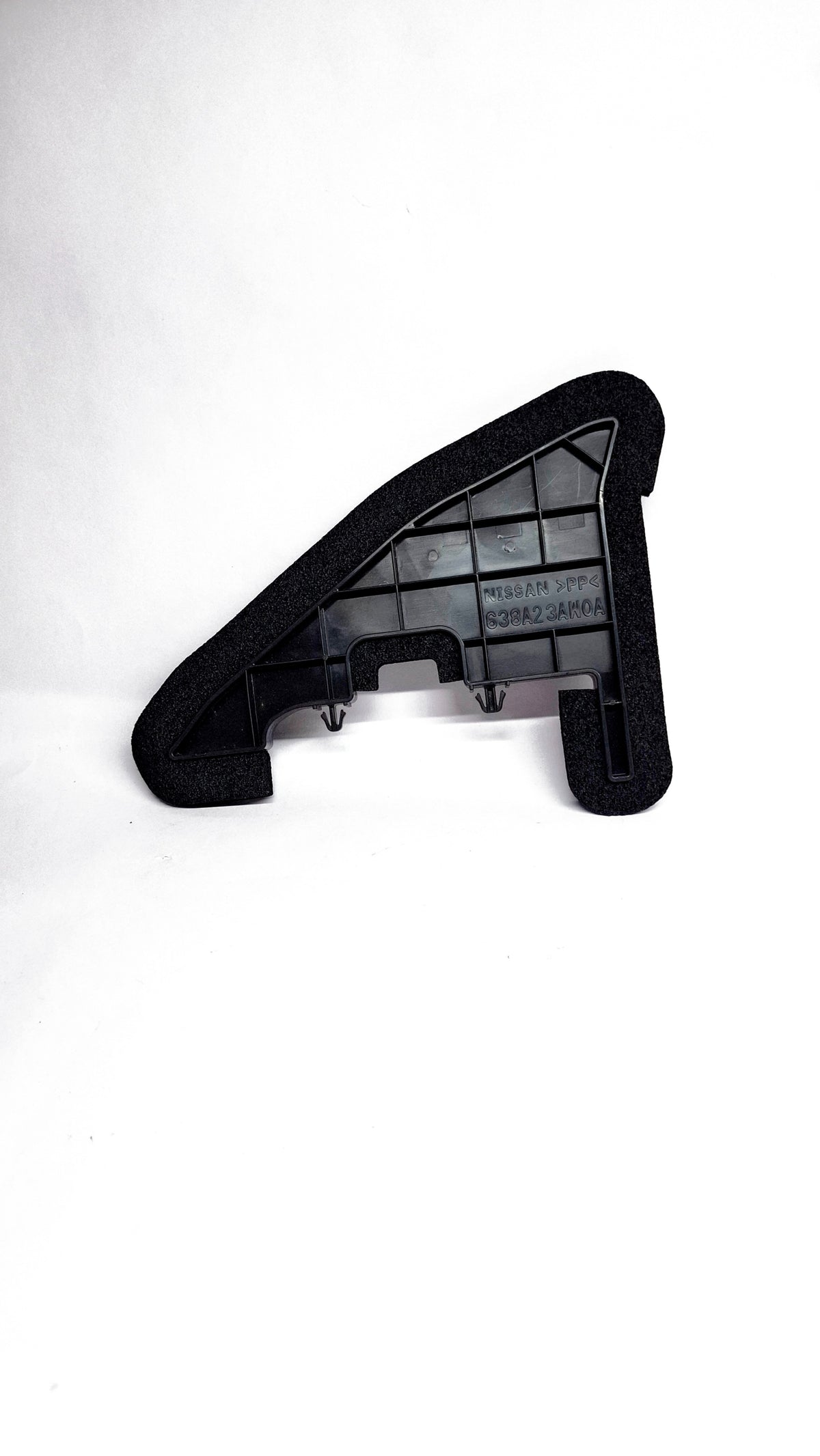 NISSAN Insulator | Nissan | LH/Upper | 638A31HM0A 638A31HM0A - Front view