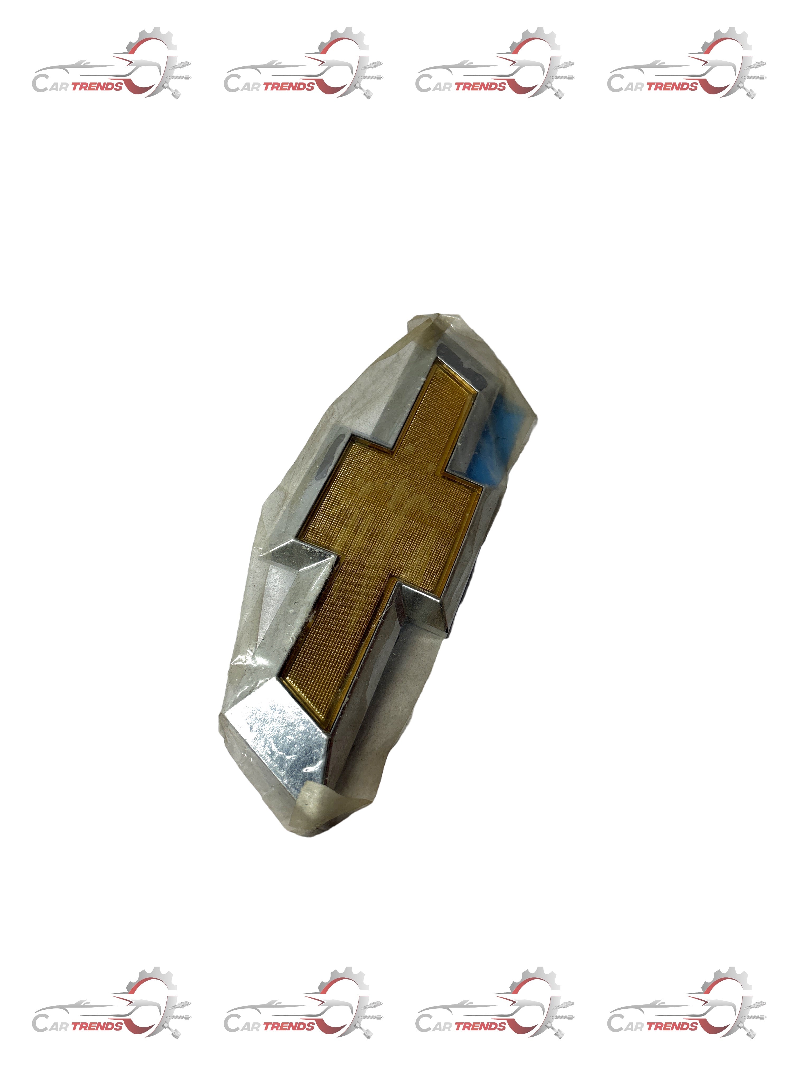 CarTrends J9048301   Dicci Emblem Sail J9048301 - Front view
