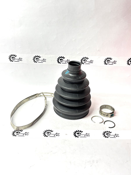 CarTrends J28296732 AXEL BOOT KIT AVEO J28296732 - Front view