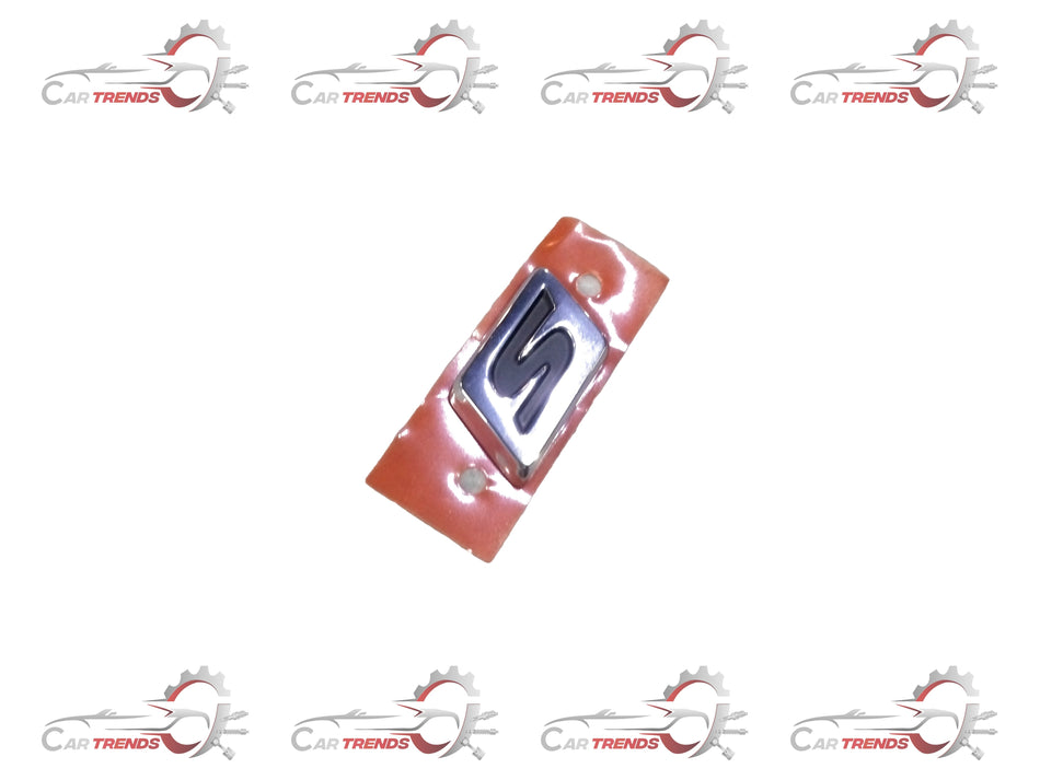 Honda EMBLEM.RR S 75723T4VK10 badge, close-up image showing chrome Honda logo emblem for vehicle customization.