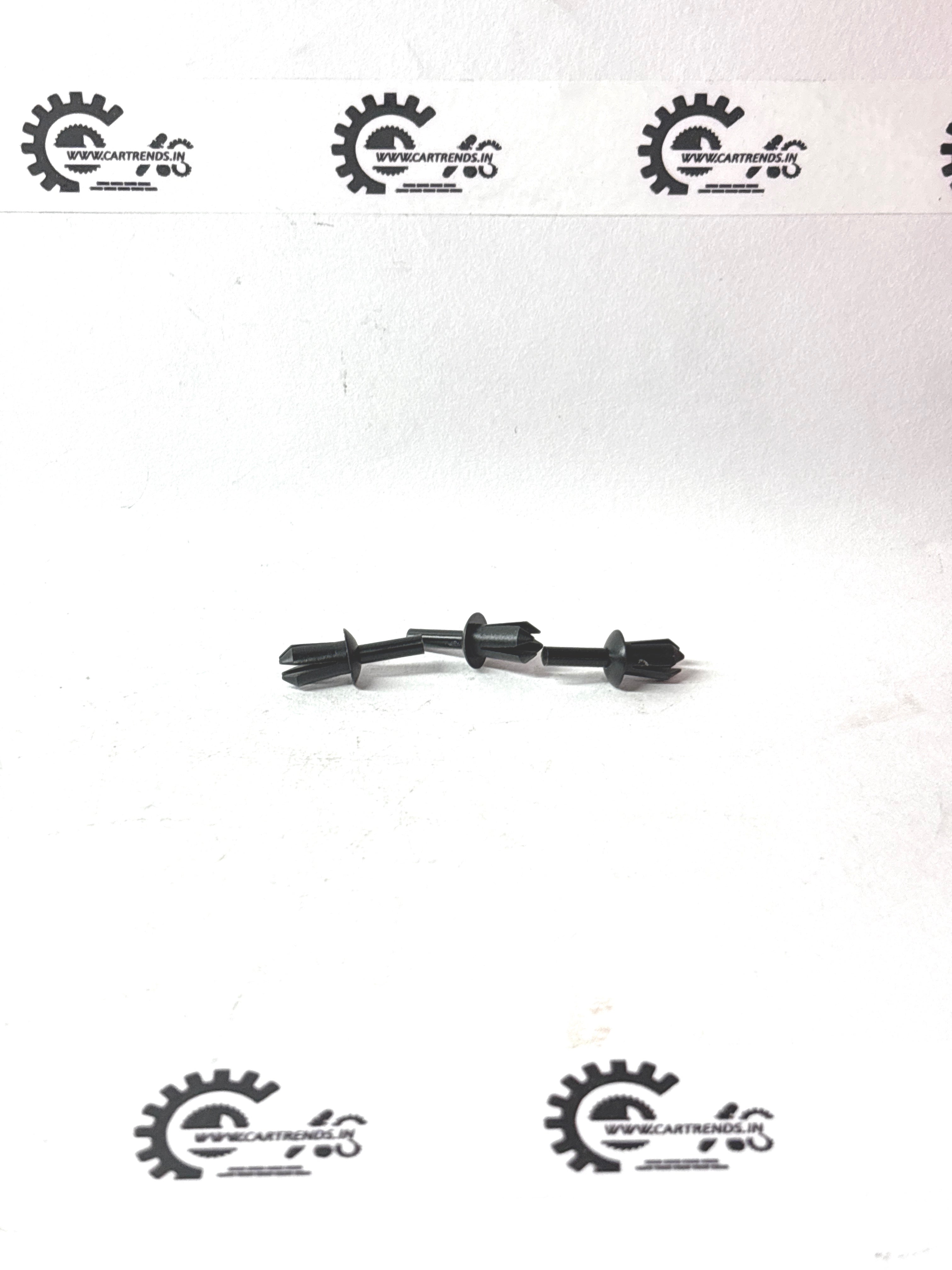 GENERAL MOTORS EXPANSION RIVET ASTRA 1719242 1719242 - Front view