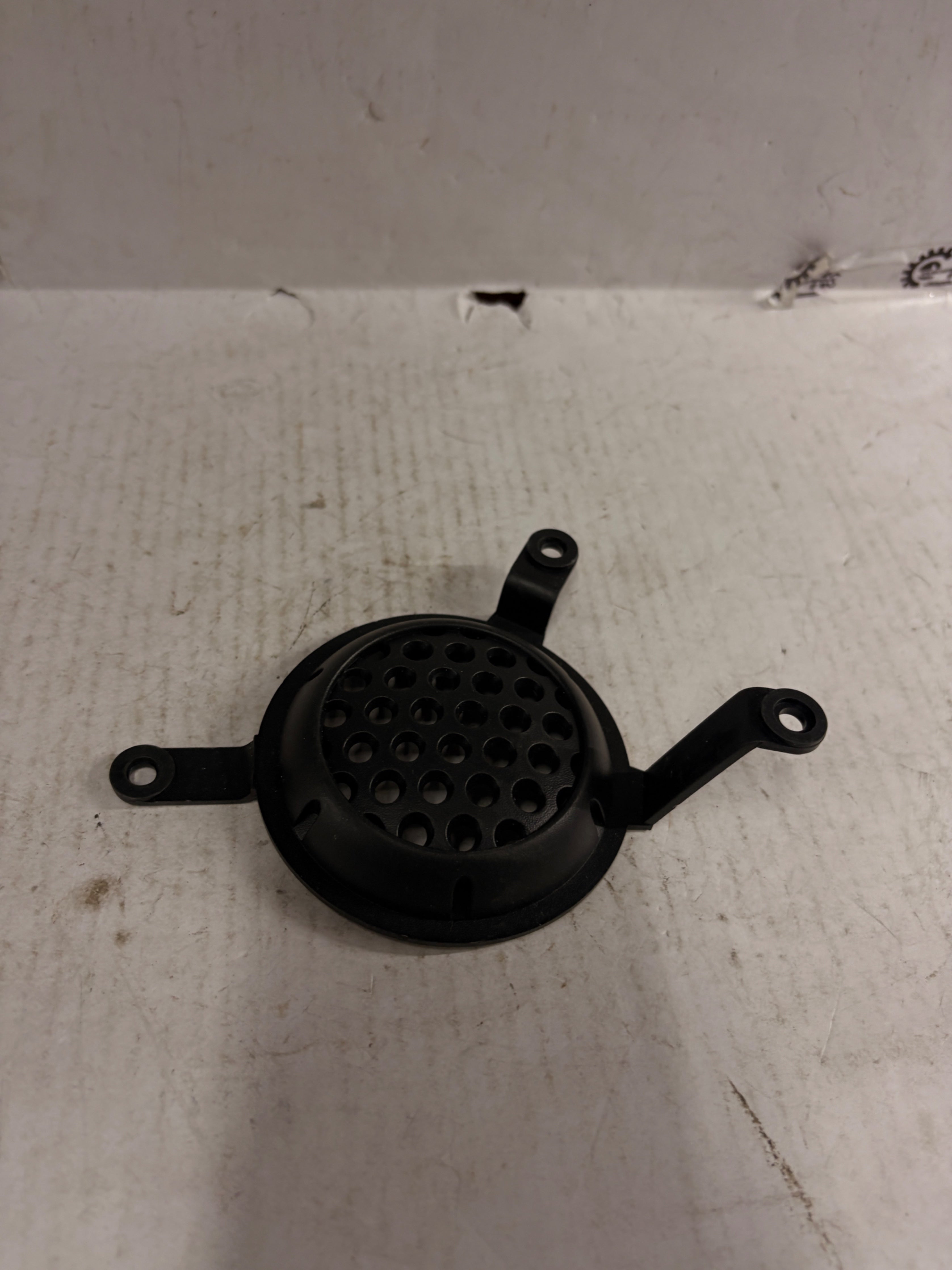 LOCAL 96600284 96600284 96600284 - Front view