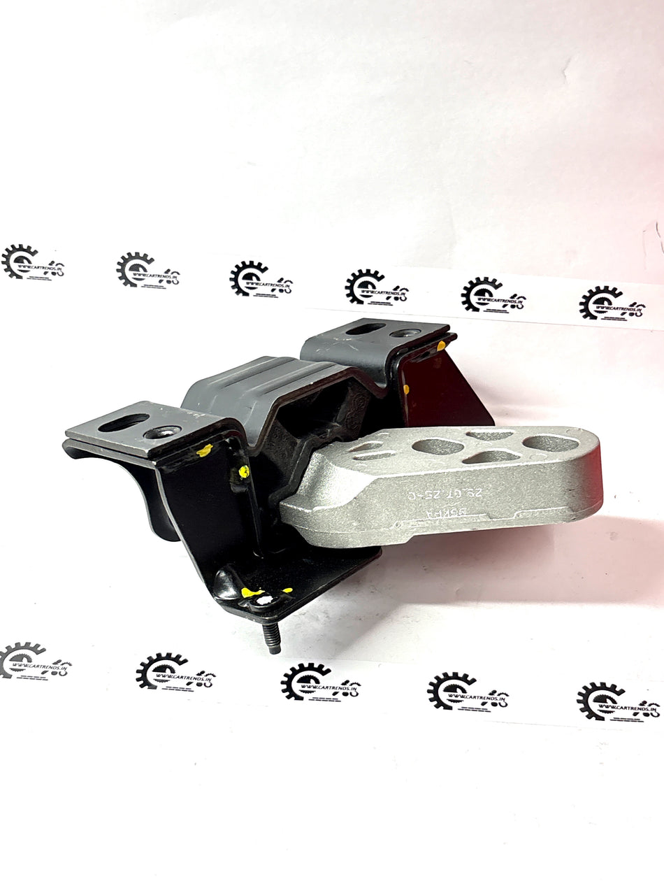 CarTrends ENGINE MOUNTING INSULATION HOUSING ECOSPORT CN1Z6068H CN1Z6068H - Front view