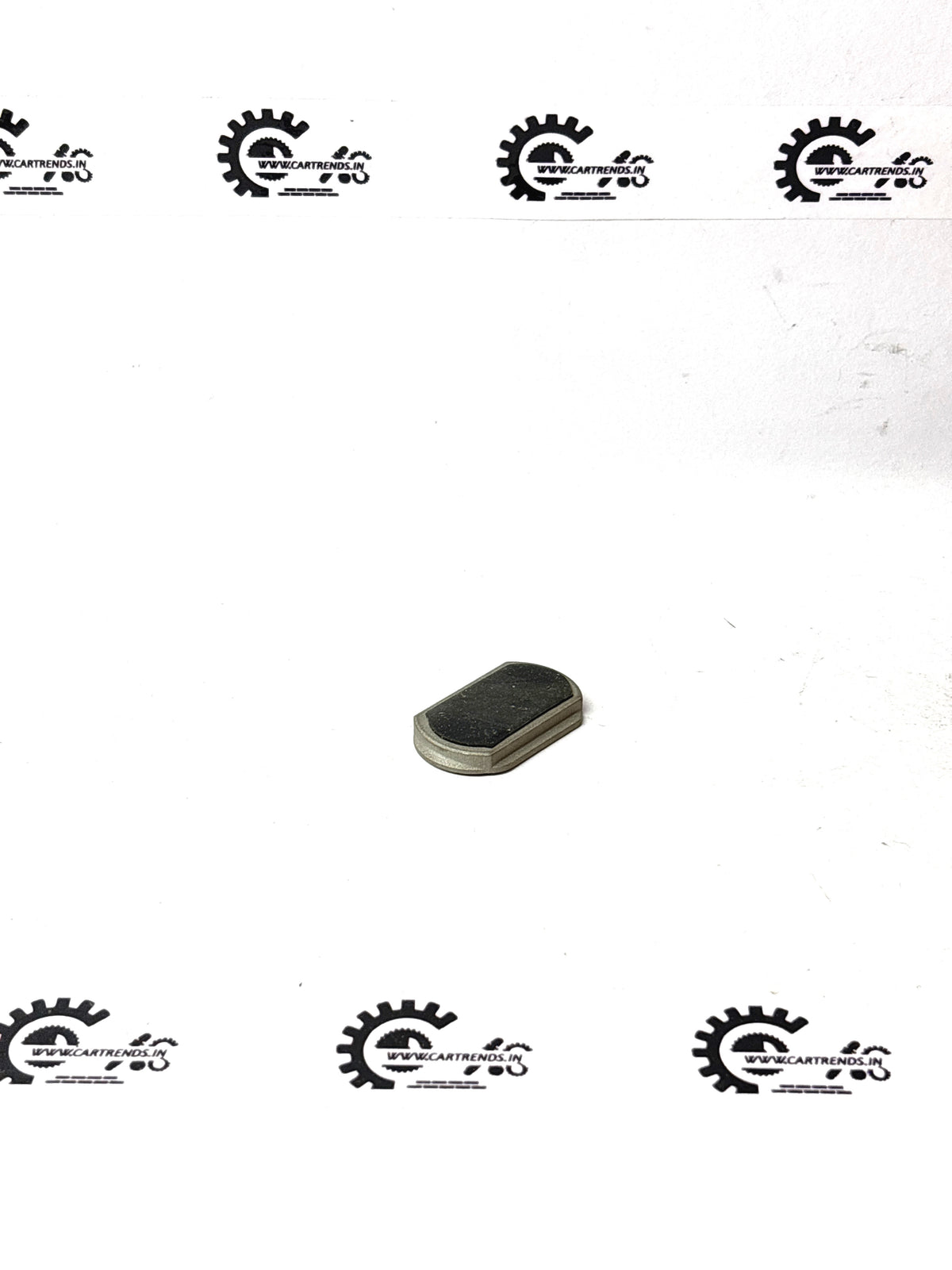 GENERAL MOTORS PLATE CARRIER SPARK J94580564 J94580564 - Front view