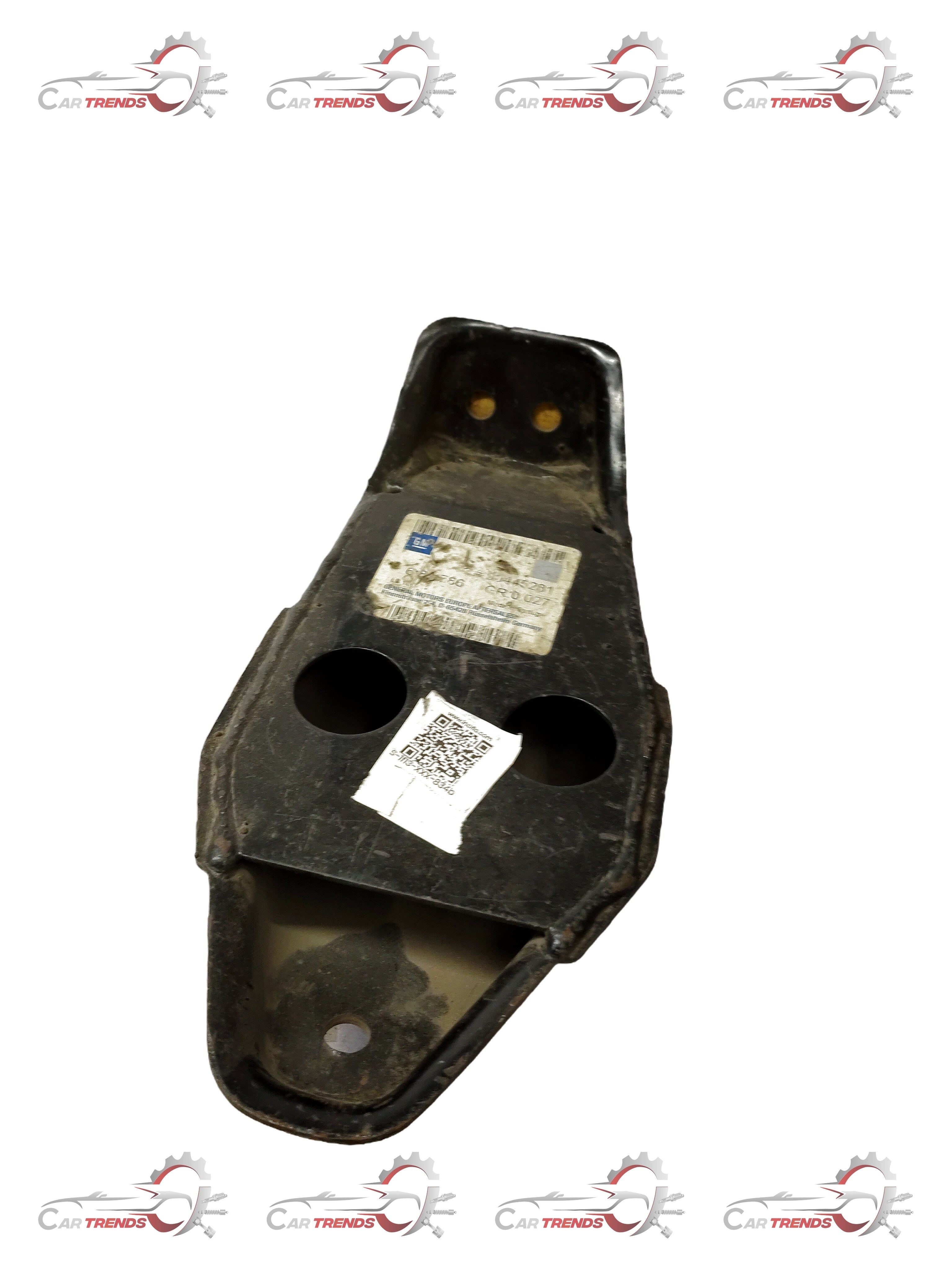 GENERAL MOTORS BRACKET ENGINE FRT MOUNT LH CORSA S90445281 S90445281 - Front view