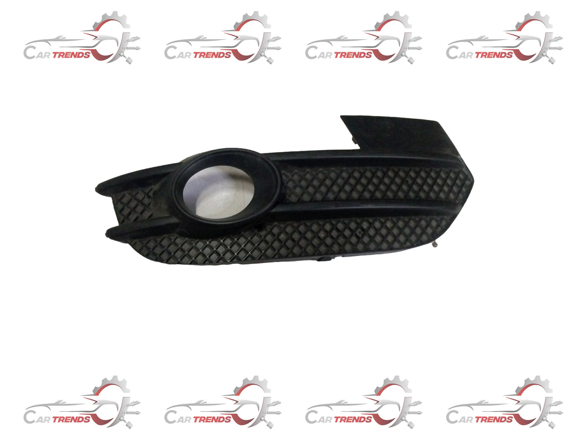 Volkswagen 8U0807682A housing part with a metal casing and mounting points, designed for automotive use.