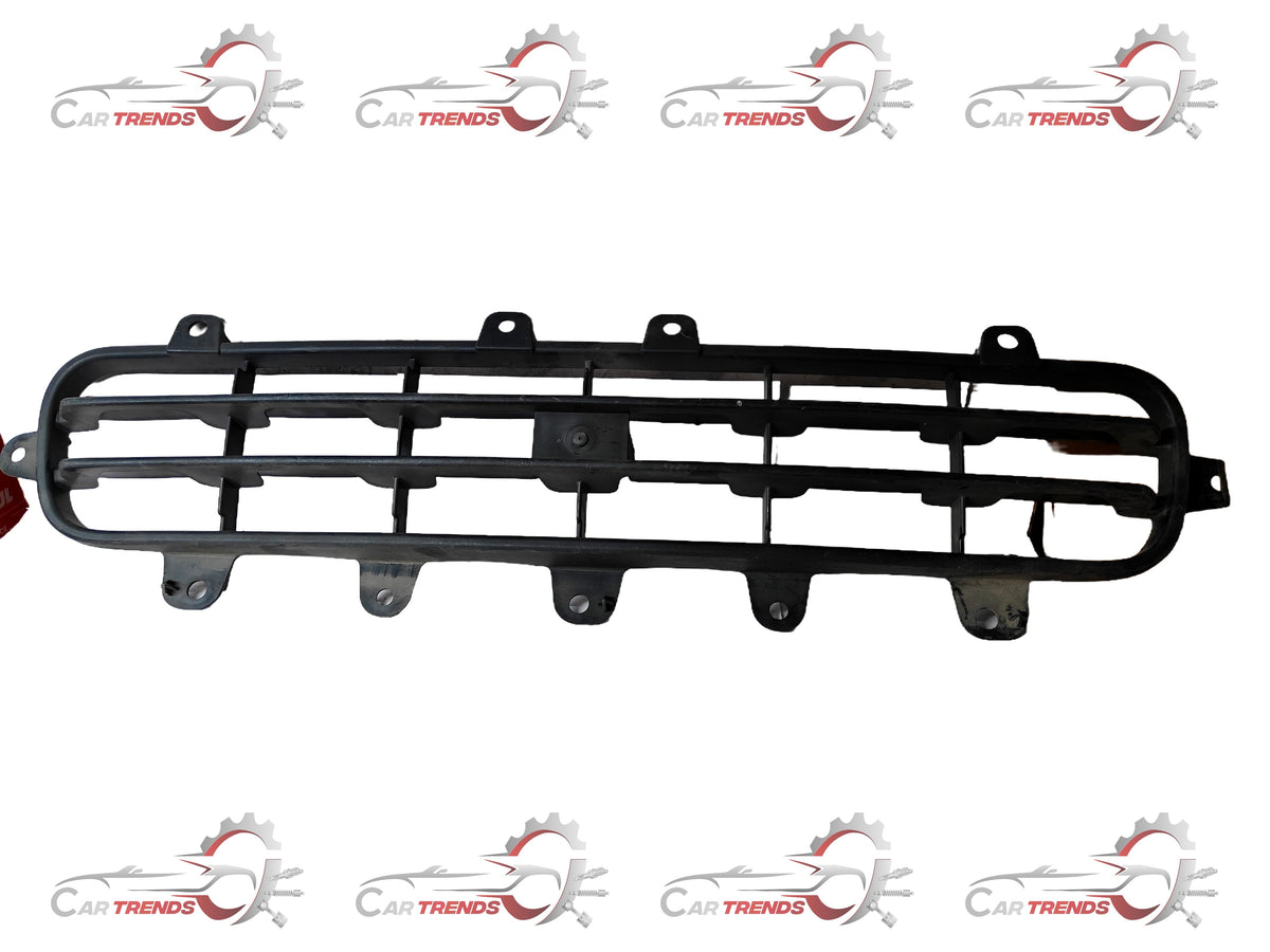 CarTrends Lower  Grille Tavera  T97595506 T97595506 - Front view