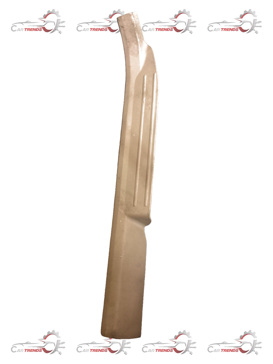 GENERAL MOTORS PLATE RR S D SILL TR ENJOY J24556518 J24556518 - Front view