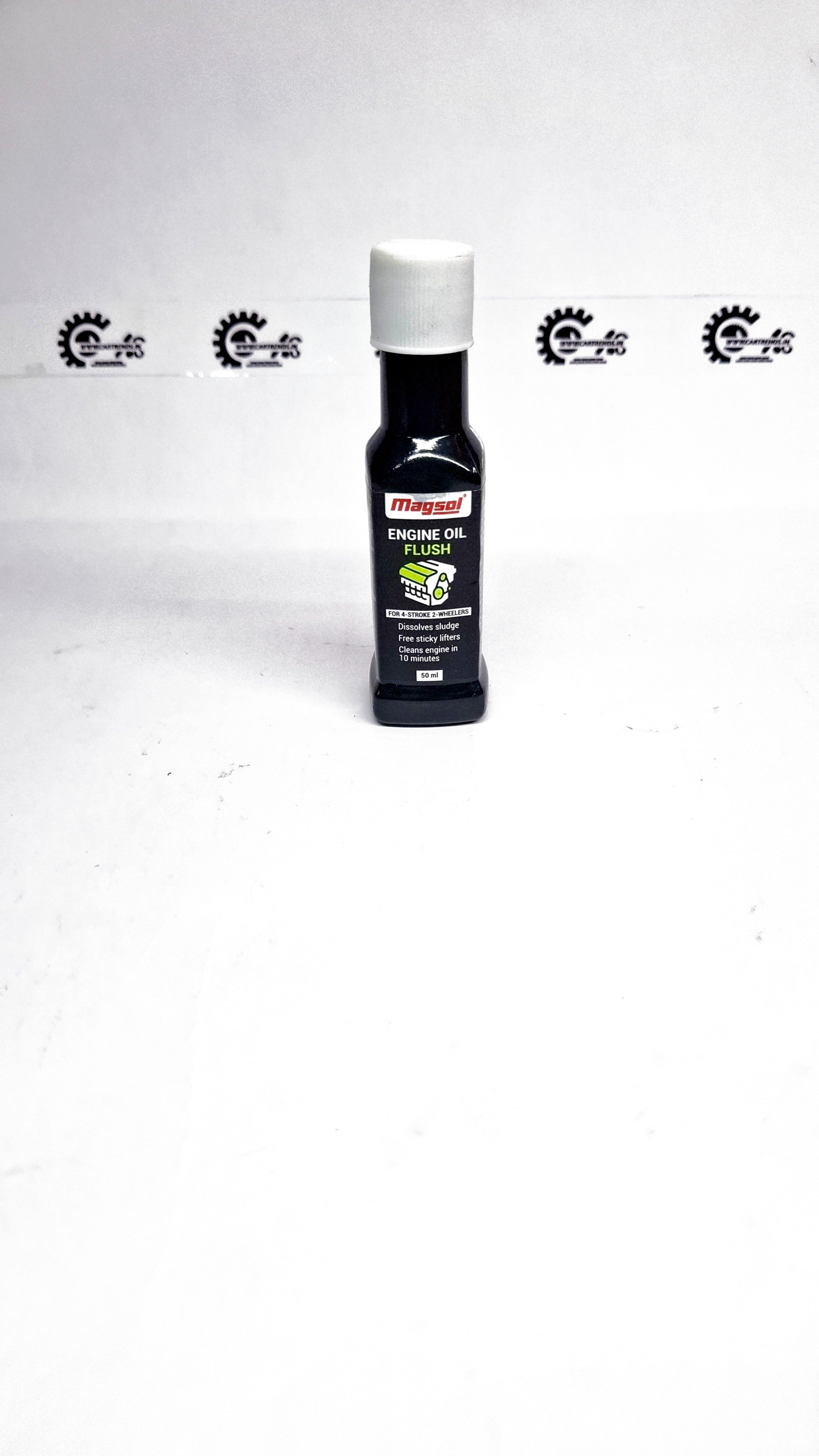 Engine Oil Flush 52605 - Front view