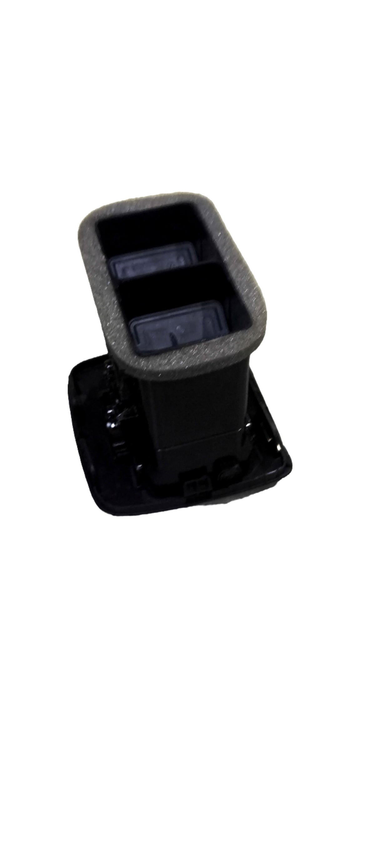 MARUTI SUZUKI LOUVER COMP REAR VENT 73610M56RA05PK 73610M56RA05PK - Back view