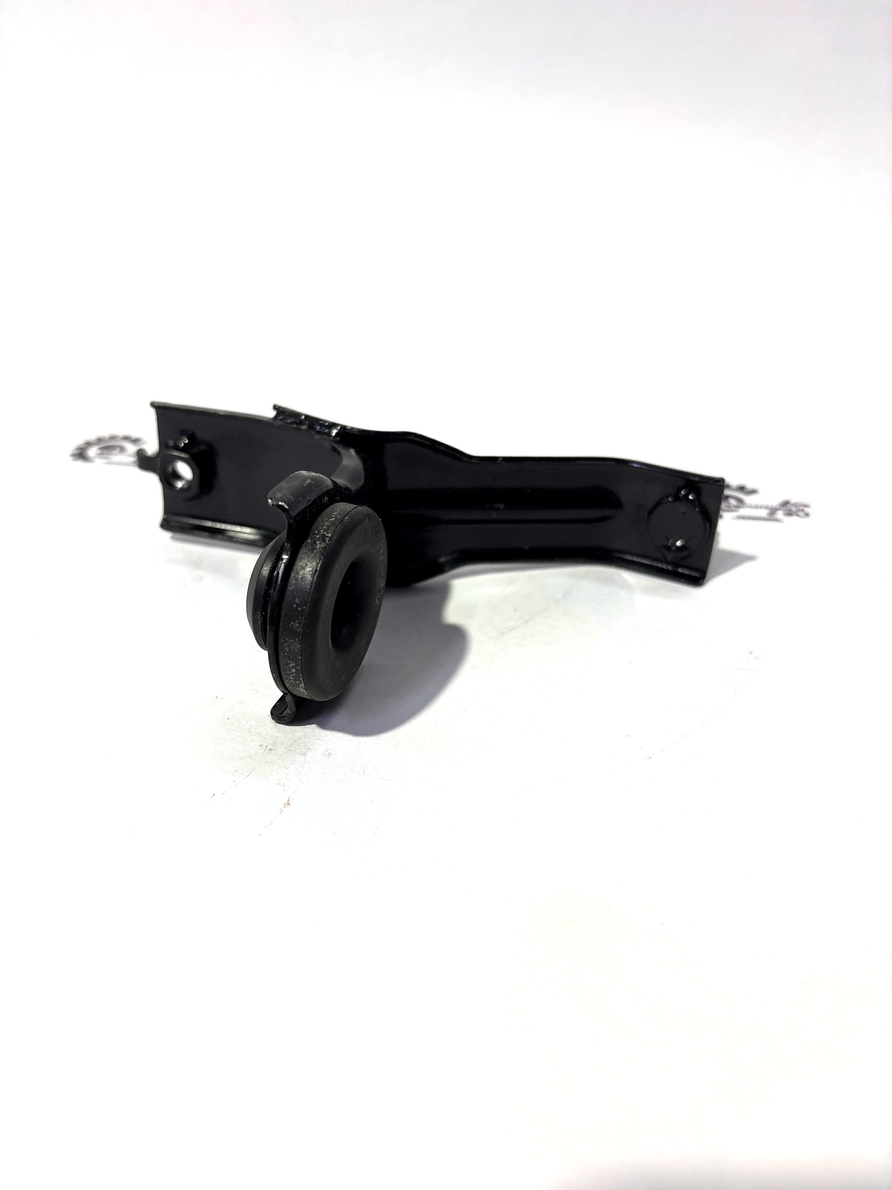 HONDA STAY ASSEMBLY  WRV  197015DYE00 197015DYE00 - Back view