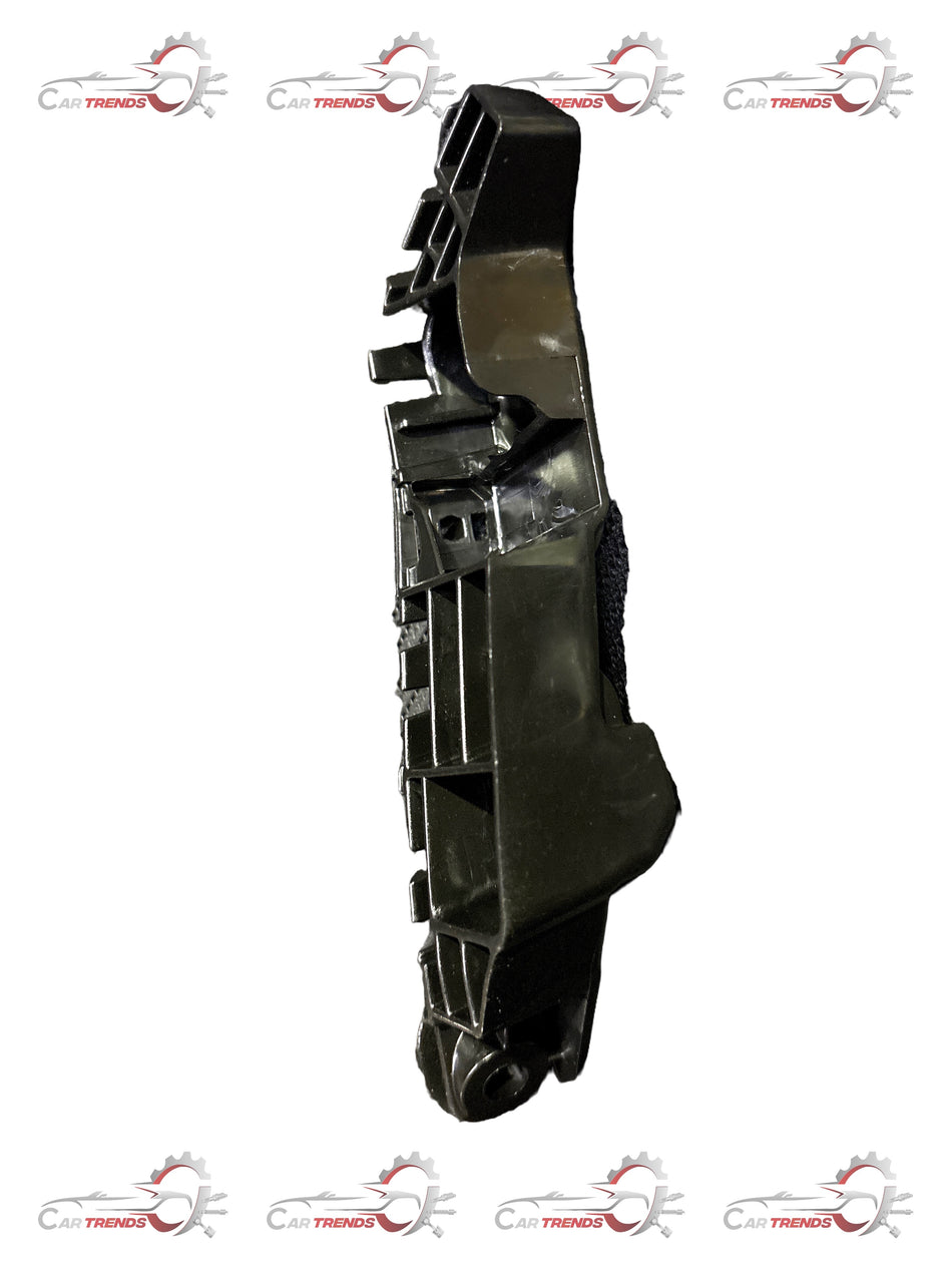 Suzuki Wagon R bumper bracket spare part by CarTrends, close-up view of the BUMPER BRACKET #71731M69R00 for vehicle repair.