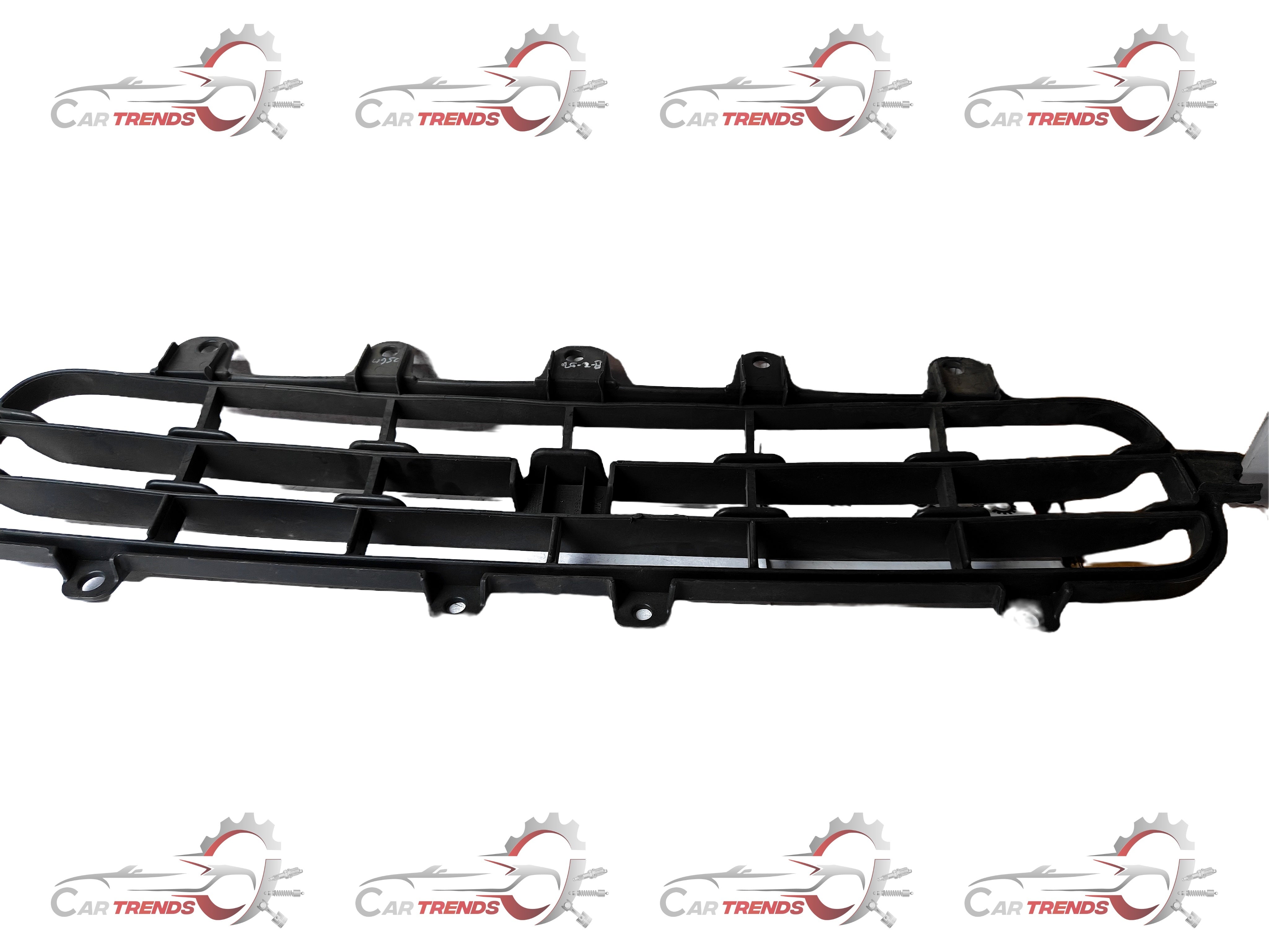 CarTrends Lower  Grille Tavera  T97595506 T97595506 - Back view