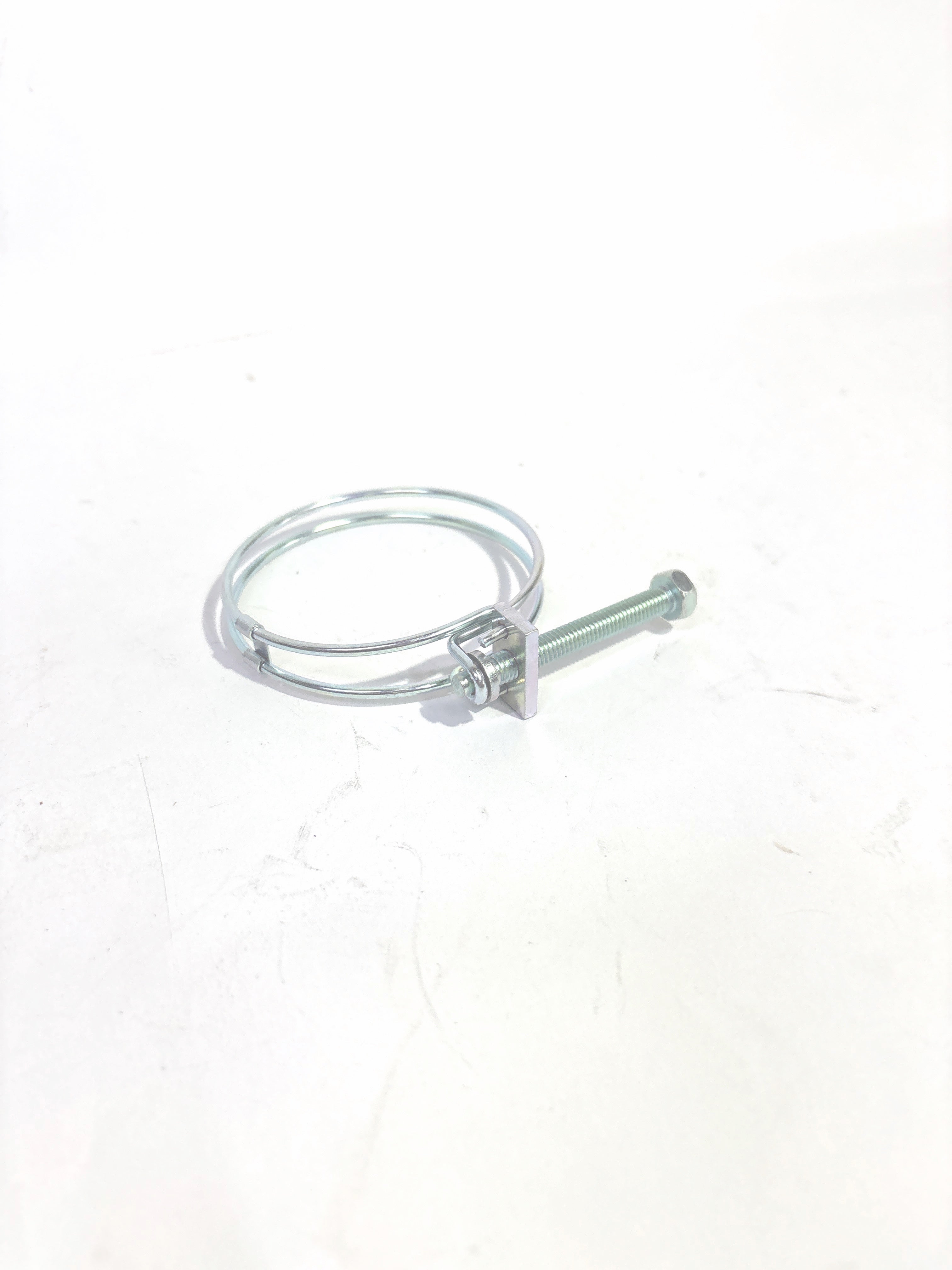 GENERAL MOTORS Clip Filler Hose | Chevrolet Tavera | #T97724373 T97724373 - Back view