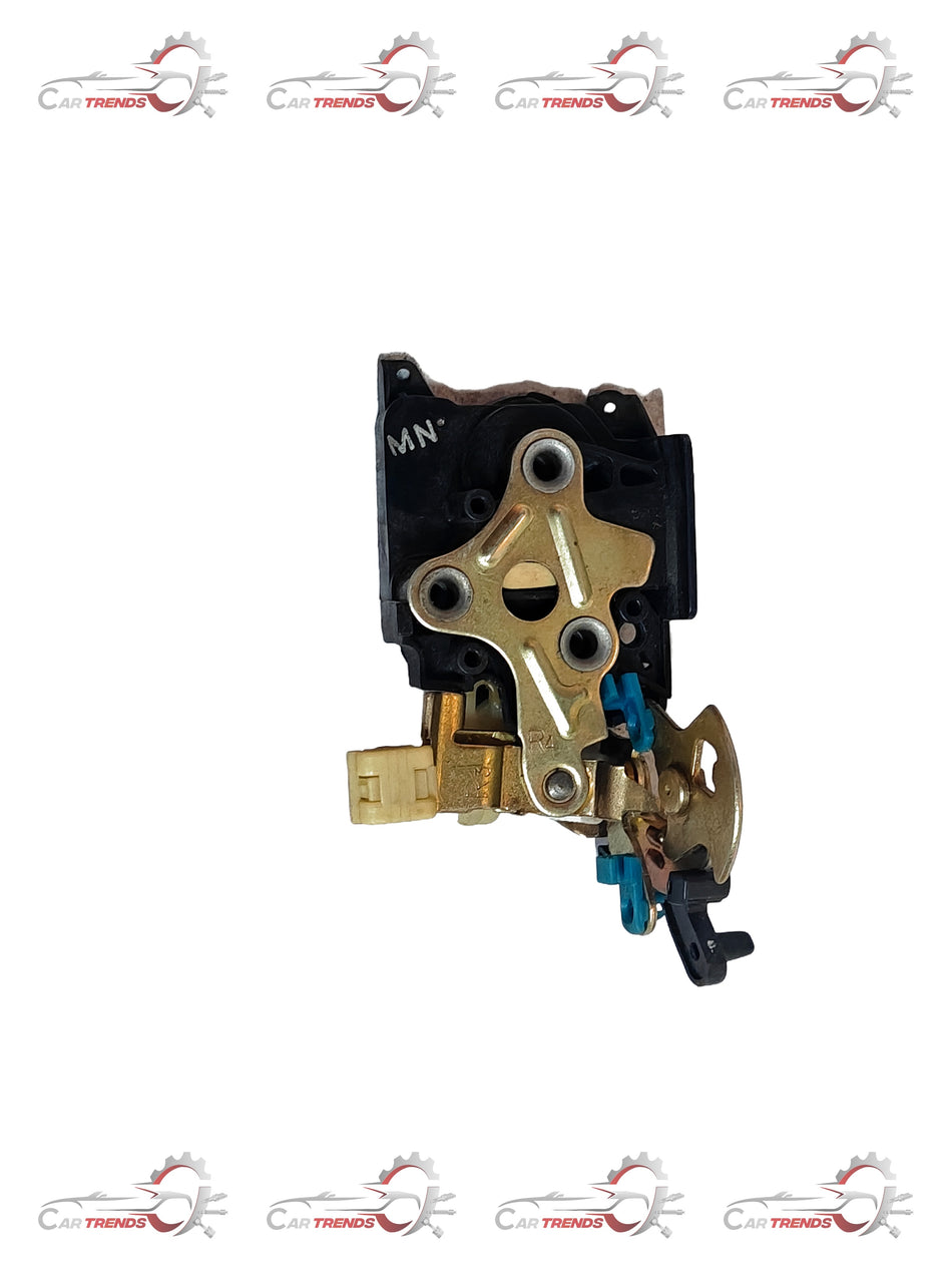 CarTrends rear right door latch for Aveo Uva, close-up of the spare part showing latch mechanism and mounting features.
