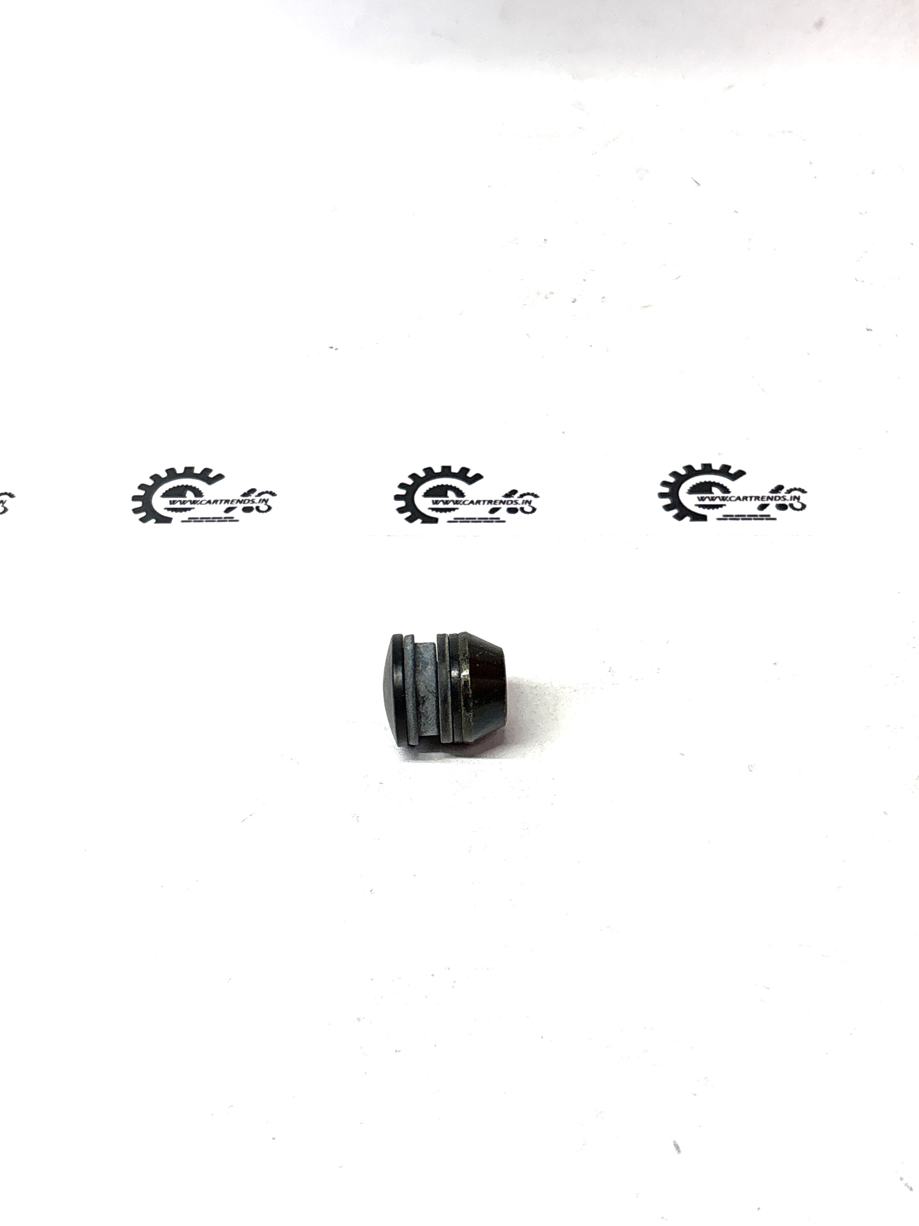 GENERAL MOTORS T97599148  Quarter Glass Clip Hinge Fix Tavera T97599148 - Back view