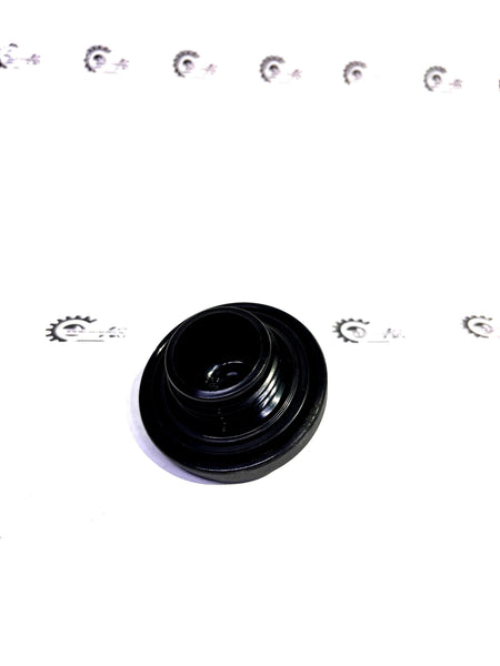 HONDA CAP ASSY.OIL FILLER 15610RE2E00 15610RE2E00 - Back view