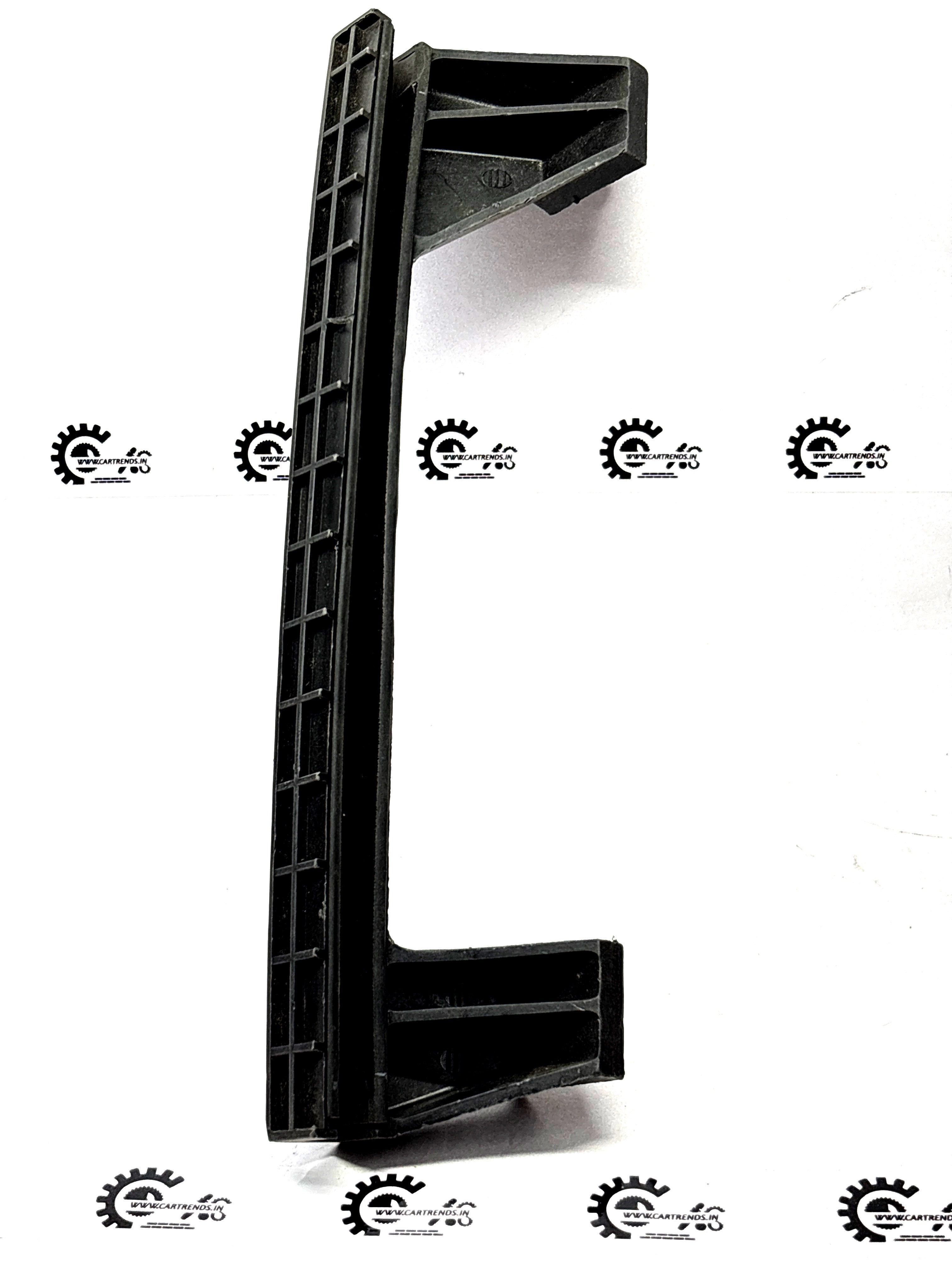 CarTrends 825500X000 FRONT DOOR LOWER CHANEL I 10 LEFT SIDE 825500X000 - Back view