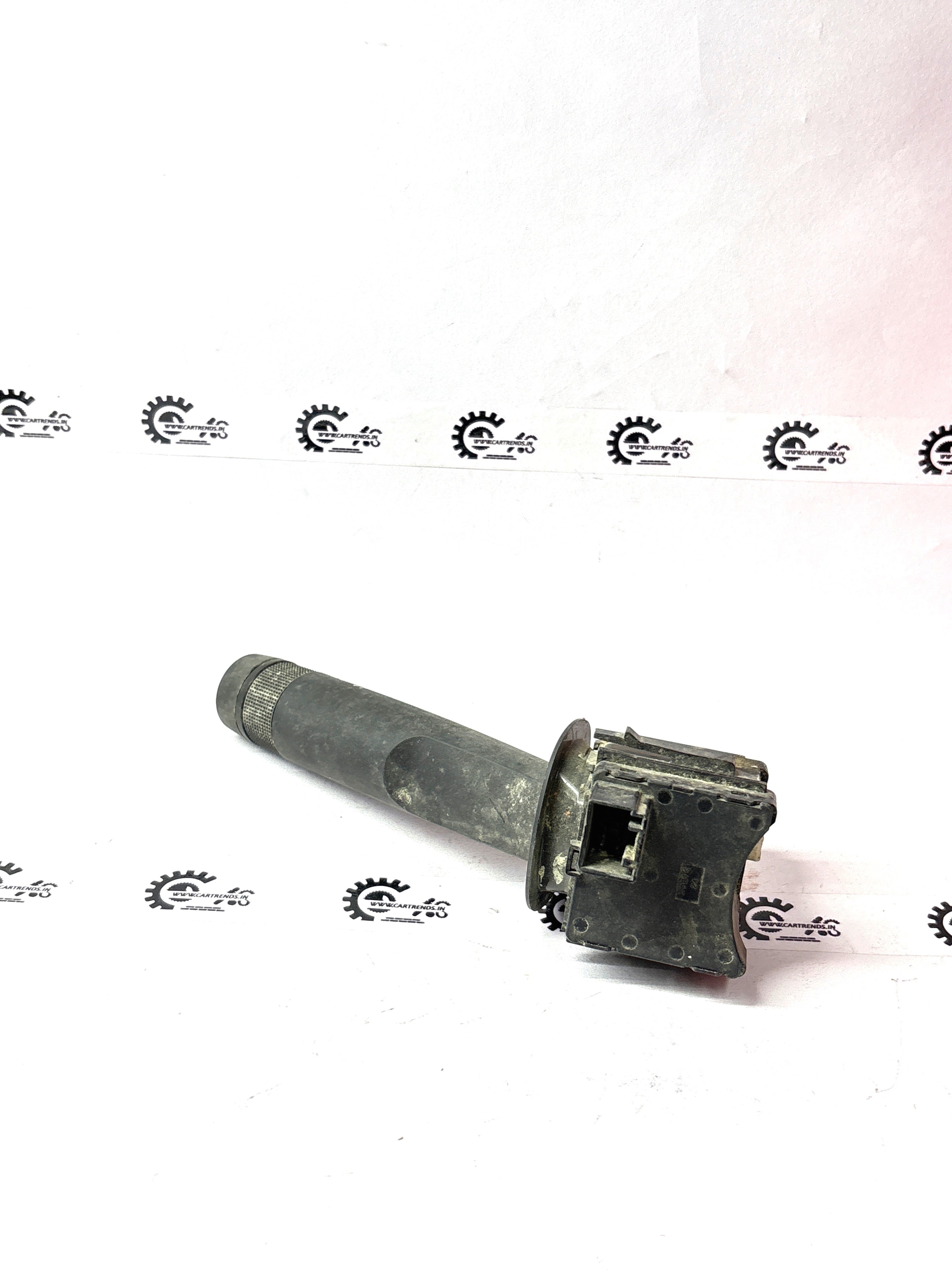 GENERAL MOTORS TURN SIGNAL SWITCH CRUZE J13243593 J13243593 - Back view