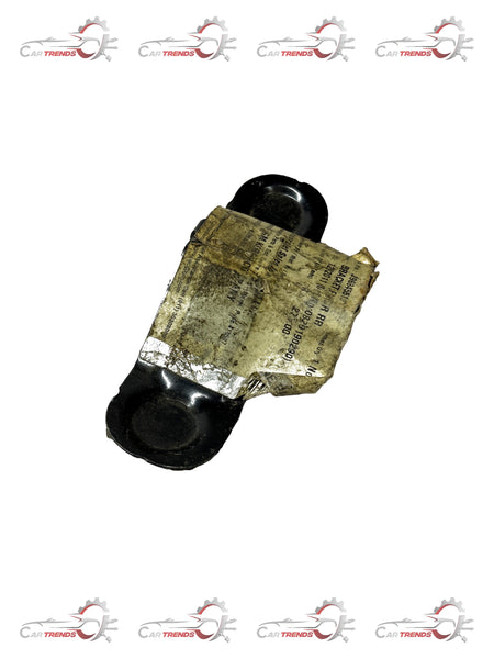GENERAL MOTORS Fender Bracket | Chevrolet Cruze | Rear | #J96845513 J96845513 - Back view