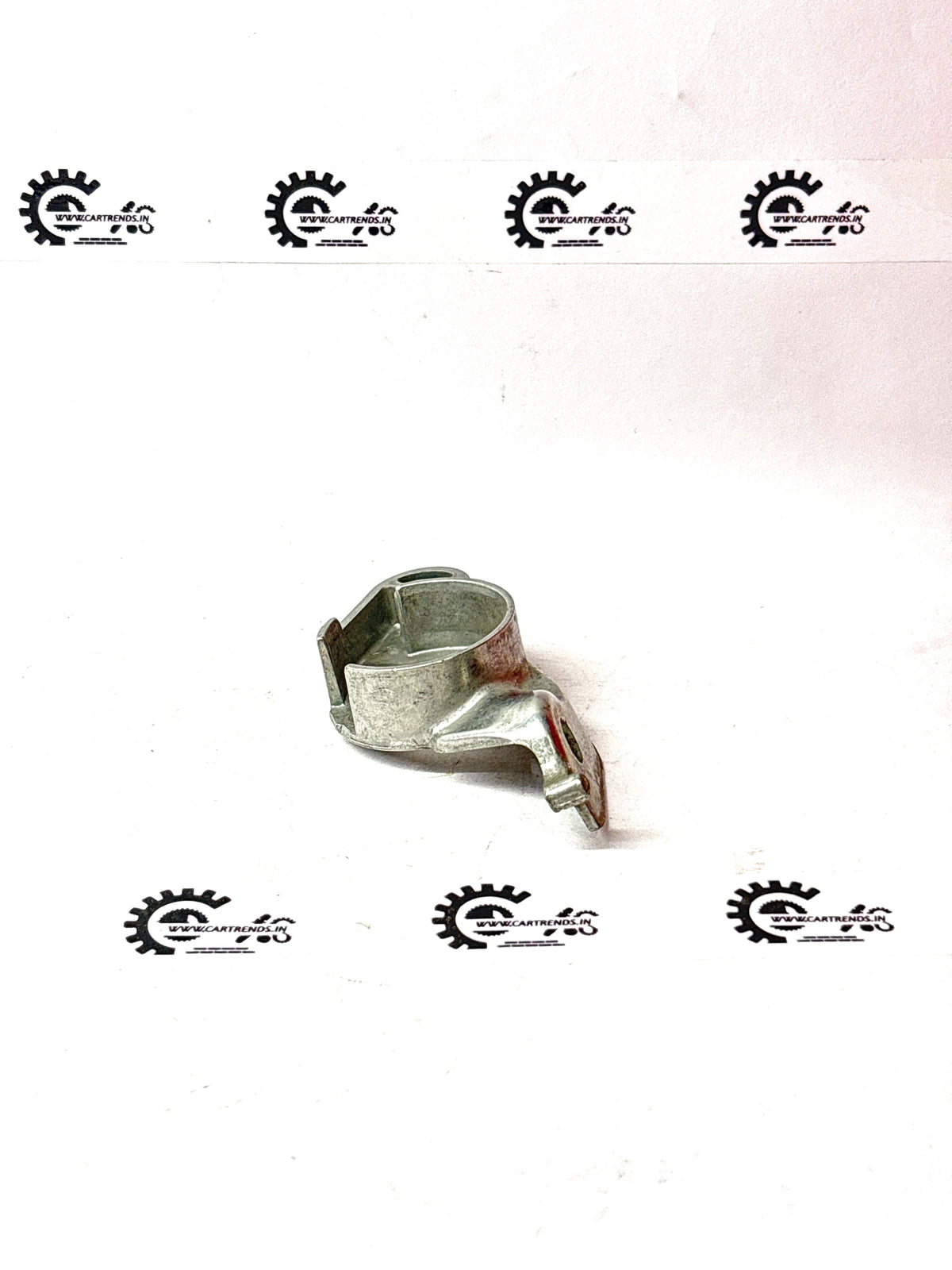 GENERAL MOTORS 1310630-bracket-vectra 1310630 - Back view