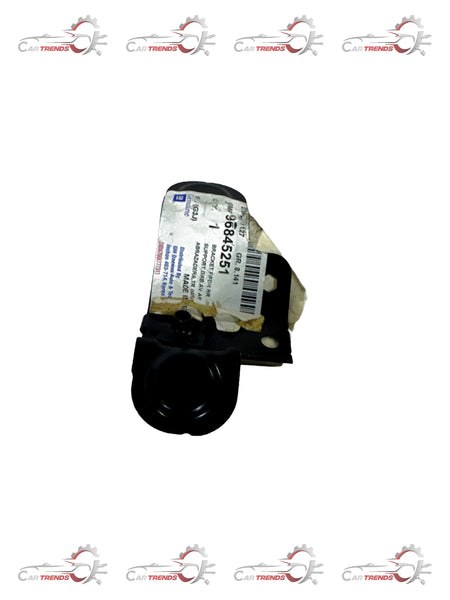 CarTrends J96845251  Rear Fender Bracket Cruze J96845251 - Back view