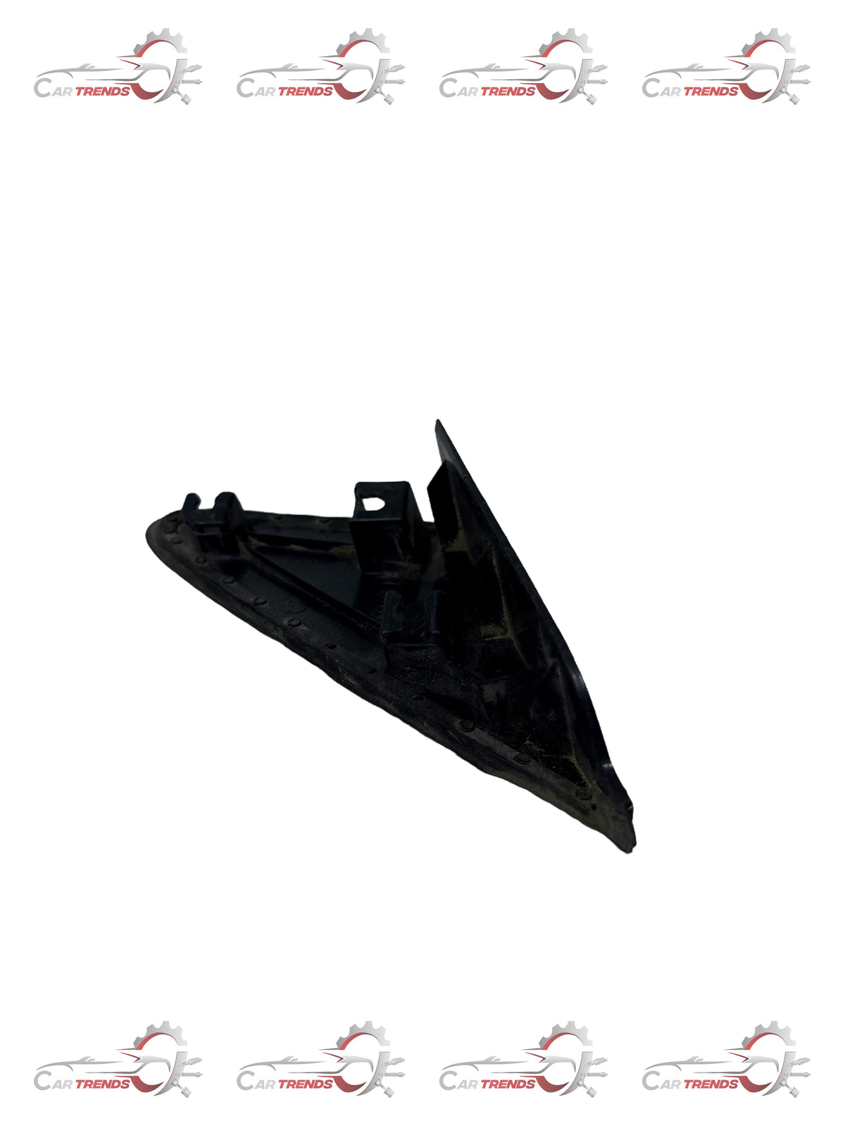 GENERAL MOTORS Grille Assembly Front | Chevrolet/Enjoy | #J24557804 J24557804 - Back view
