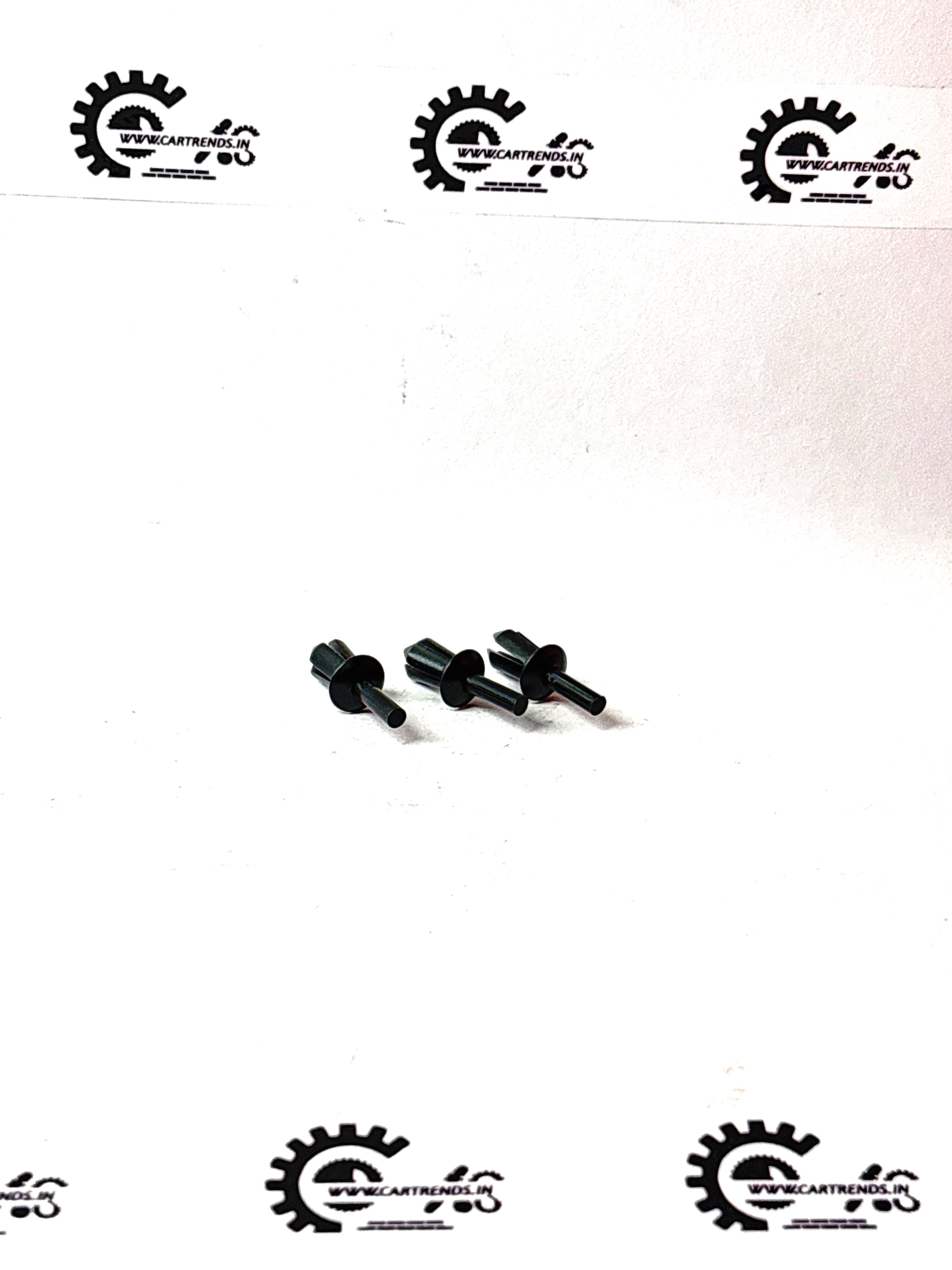 GENERAL MOTORS EXPANSION RIVET ASTRA 1719242 1719242 - Back view