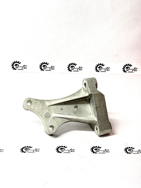 GENERAL MOTORS BRACKET P S PUMP ENJOY J24522390 J24522390 - Back view