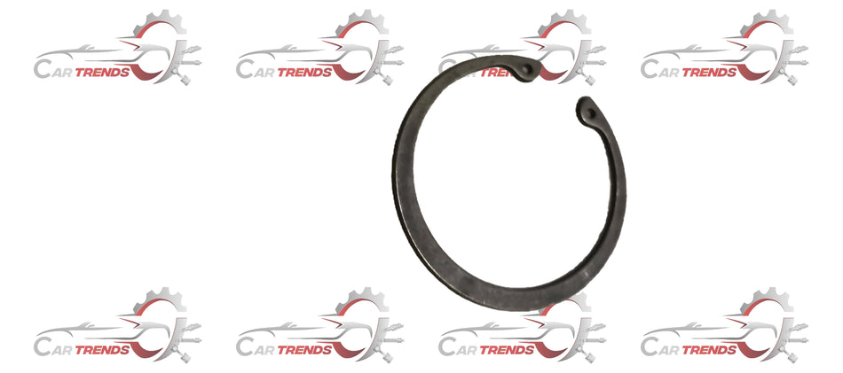 Maruti Suzuki front wheel circlip 46861M60G00, close-up view showing the metal clip on a plain background.