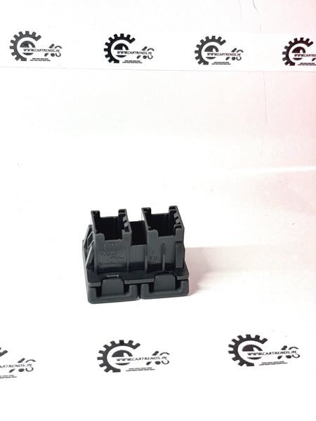 HONDA HOLDER ASSY.2USB 39115T5AA01 39115T5AA01 - Back view