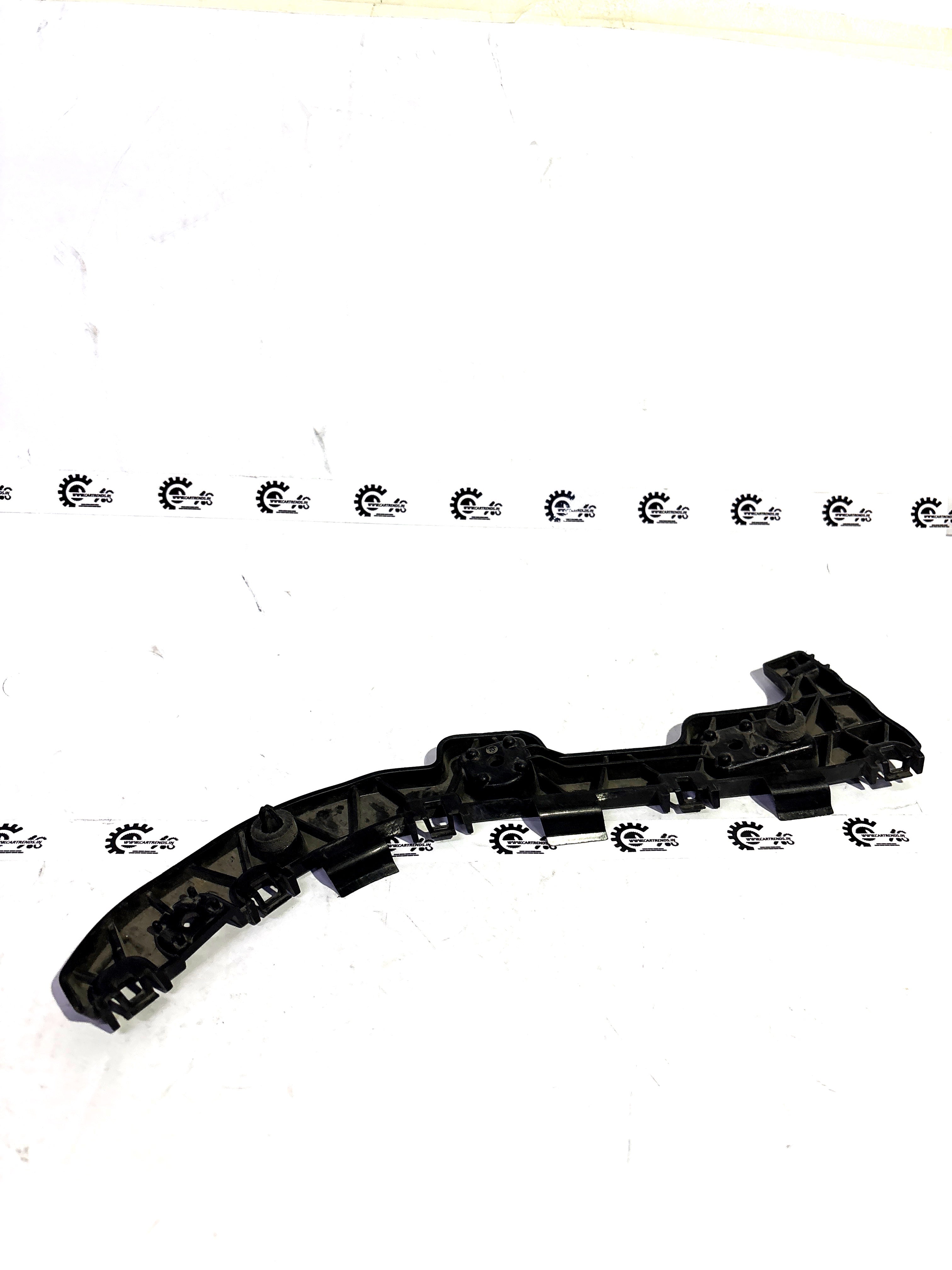 CarTrends E4B5F17A881BC       Rear Bumper Bracket Figo Aspire Left E4B5F17A881BC - Back view