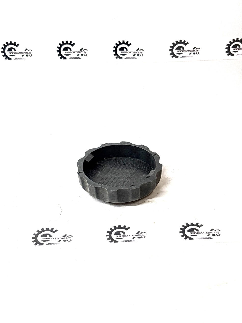 CarTrends Oil cap optra J96399757 J96399757 - Back view