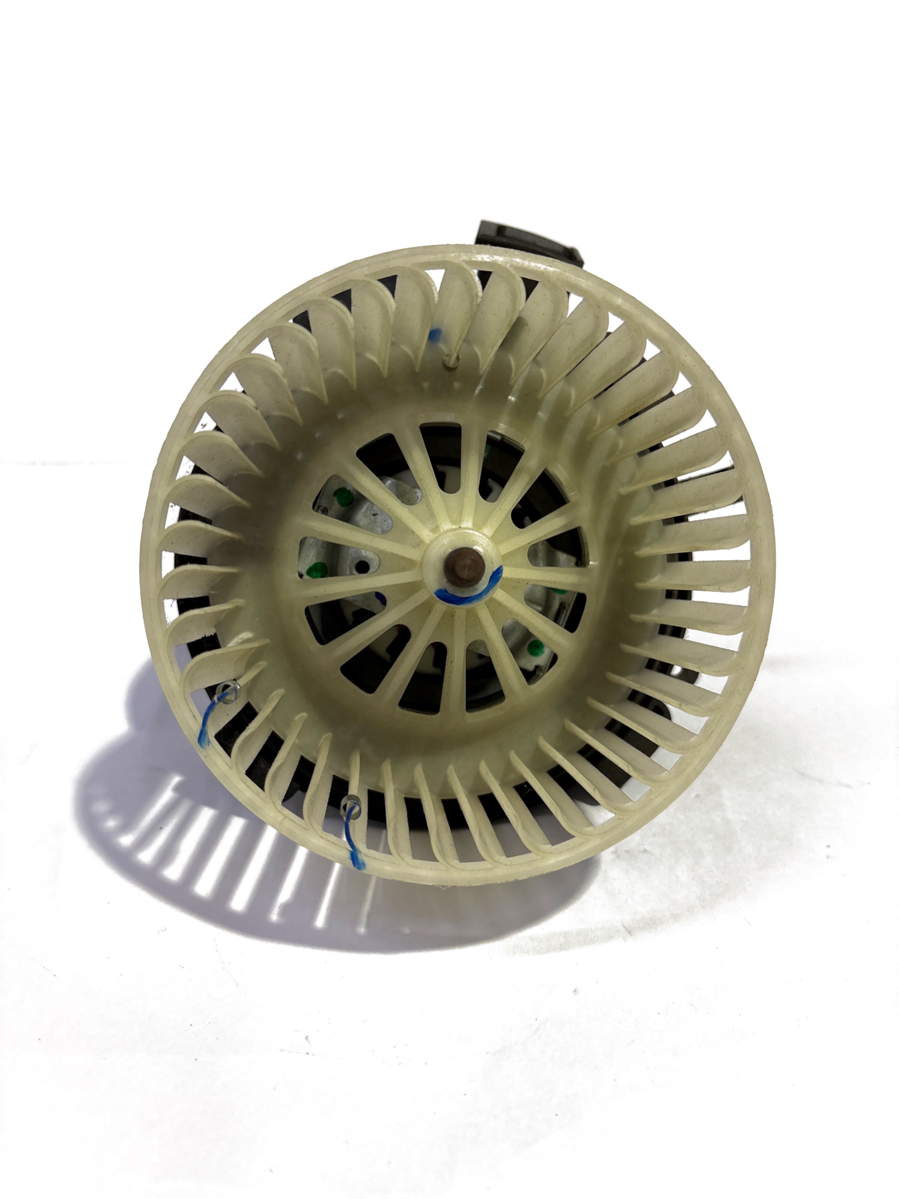 NISSAN Air Conditioning Motor Fan | Renault | #272101366R 272101366R - Back view