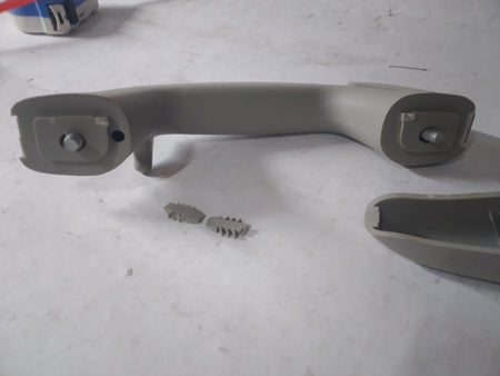 GENERAL MOTORS HANDLE ASM R RL RR ASST LH BEAT J96909004 J96909004 - Back view