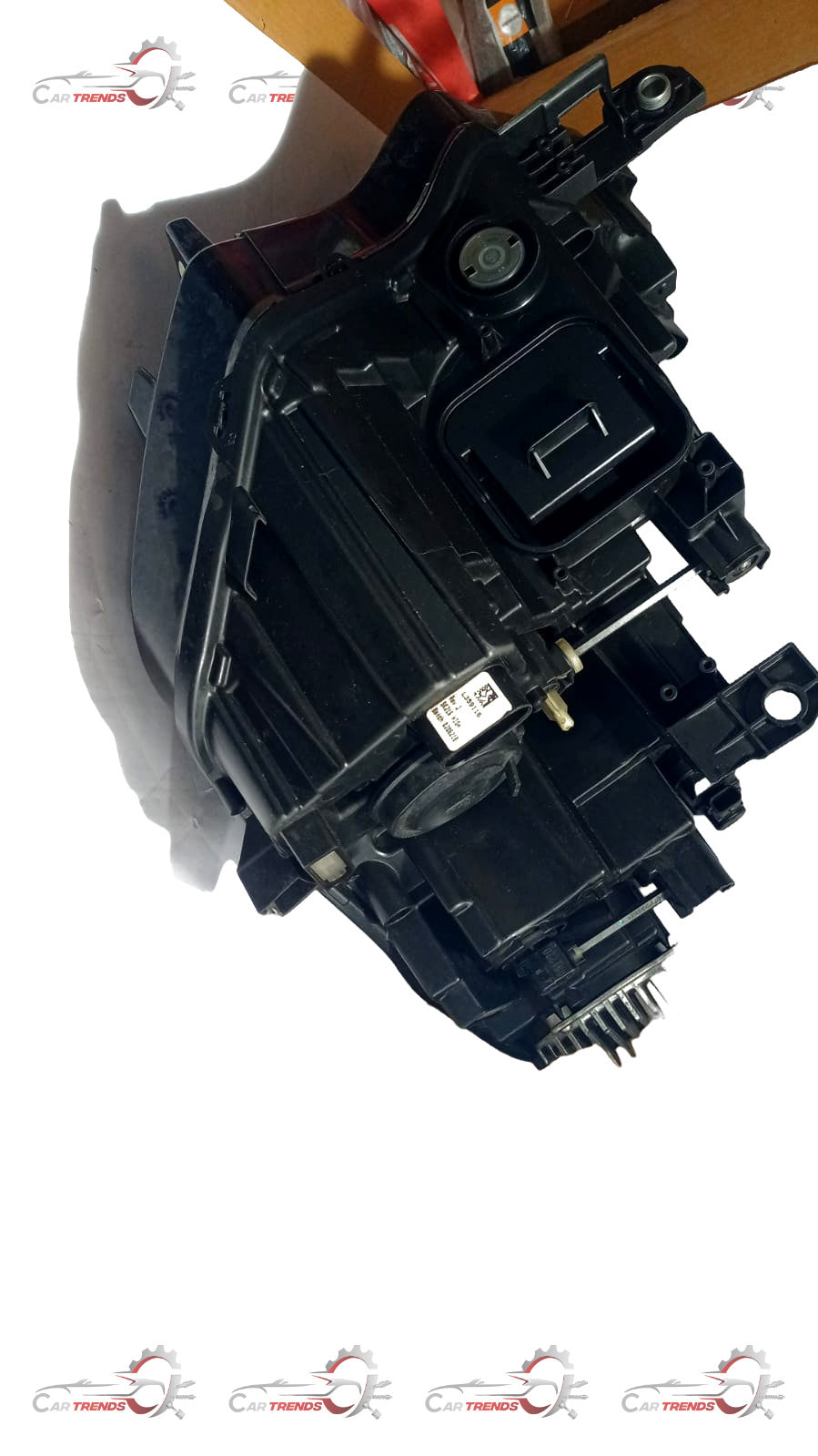 VOLKSWAGEN HEAD LAMP SKODA KUSHAQ 6JP941015A 6JP941015A - Back view
