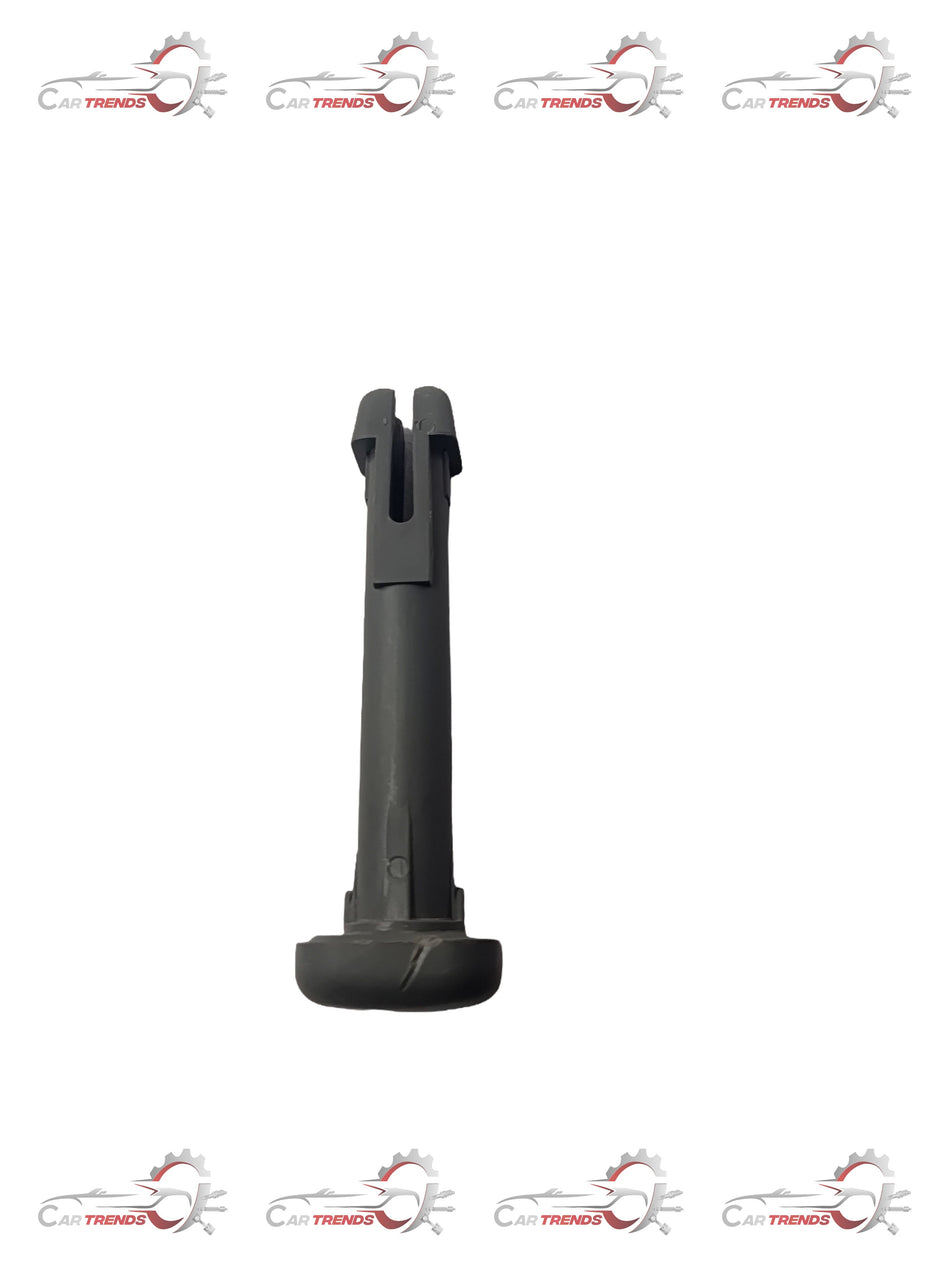 CarTrends Head Rest Clip Tavera T97599584 T97599584 - Back view