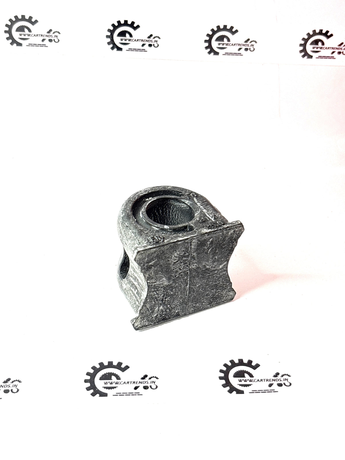 HONDA BUSH.STABI HOLDER FR R (25MM) 5130631XT02 5130631XT02 - Back view
