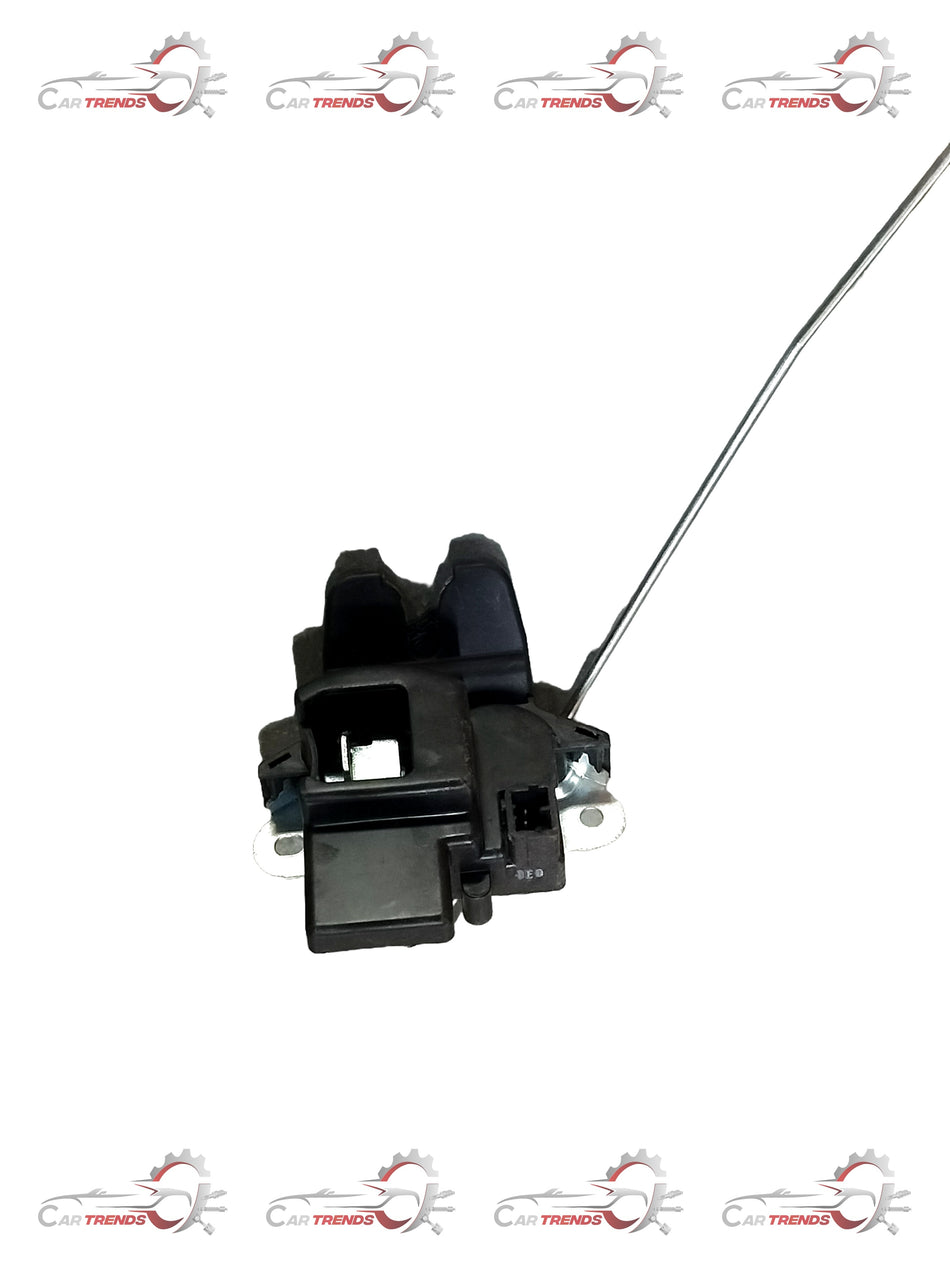 Hyundai CarTrends latch trunk for Verna model, showing the trunk latch mechanism with a close-up view.
