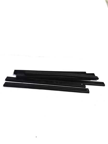 MARUTI SUZUKI RUBBERRR GLASS BOTTOM CHANNEL 83691M63J00 83691M63J00 - Back view