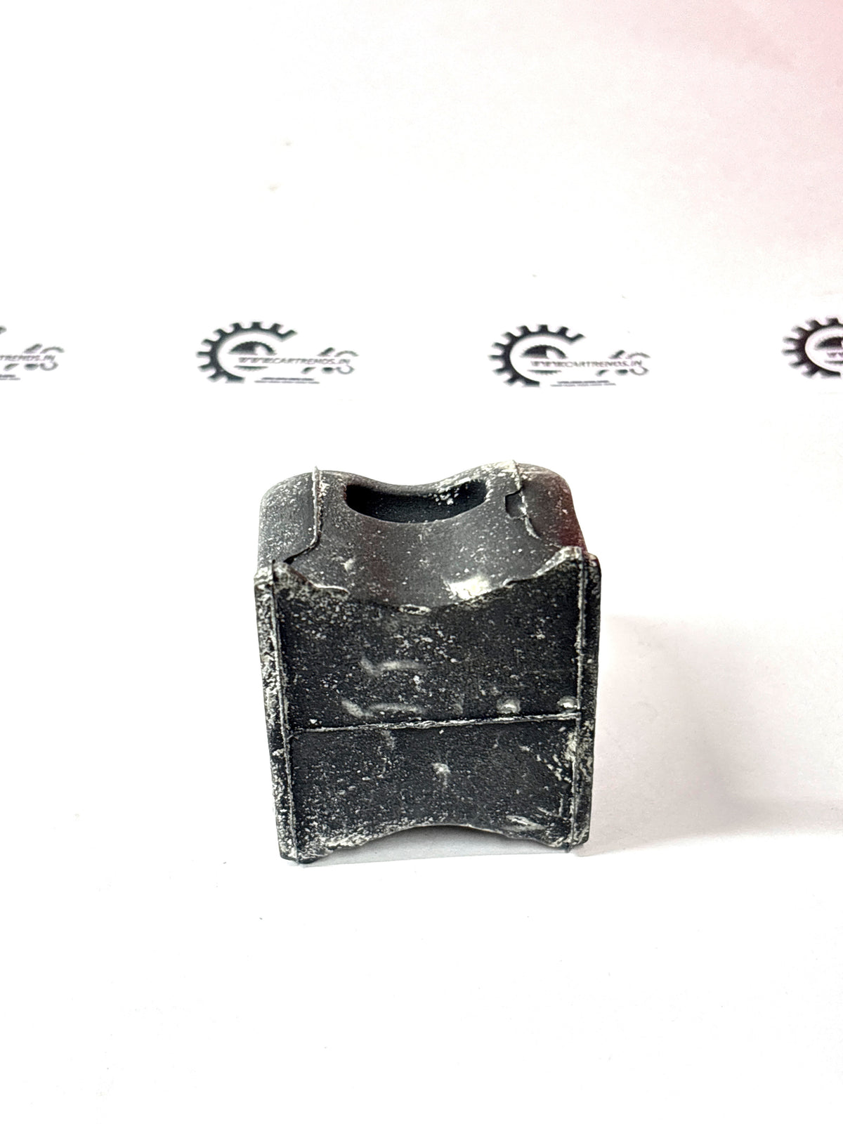 HONDA BUSH.STABI HOLDER FR L (26.0MM 51307TXKT00 51307TXKT00 - Back view