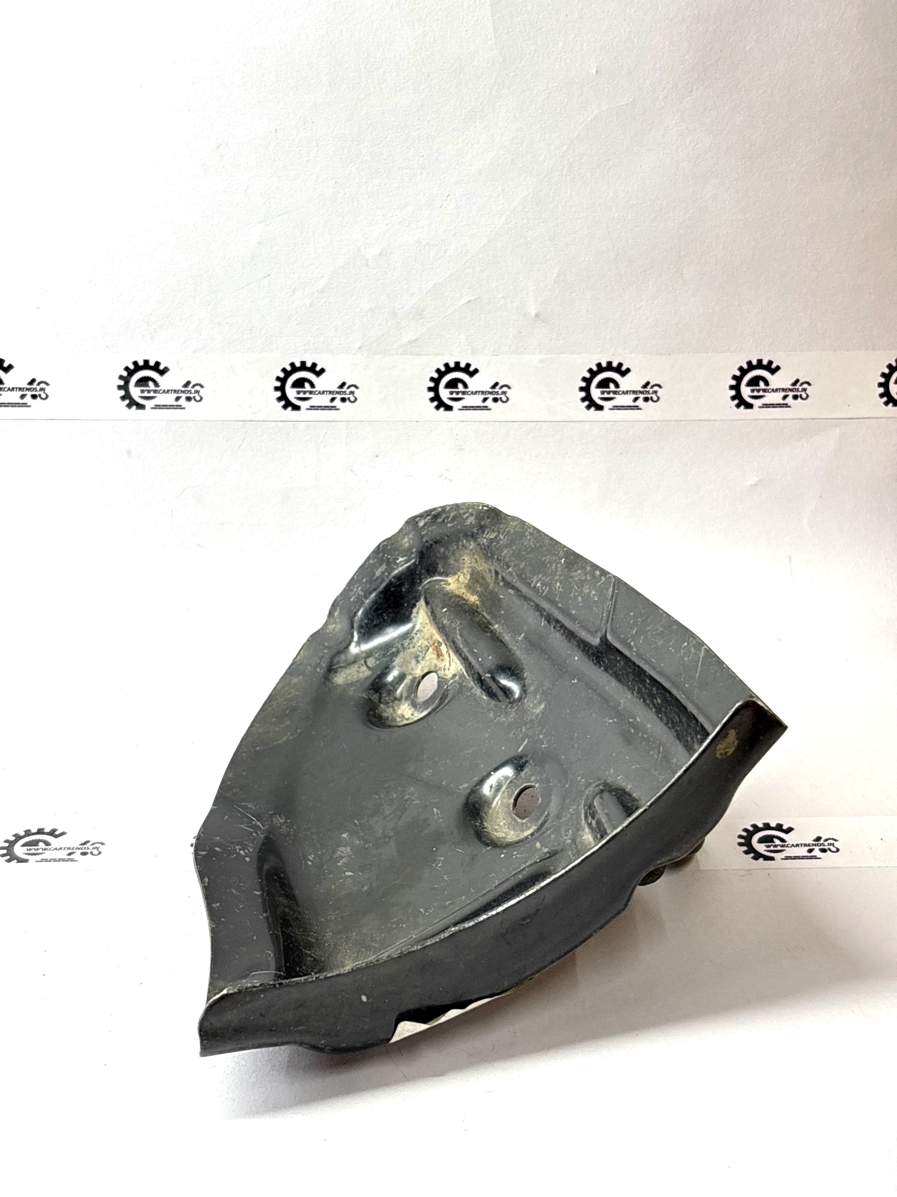 CarTrends J96598817  Towing Eye Bracket Spark J96598817 - Back view