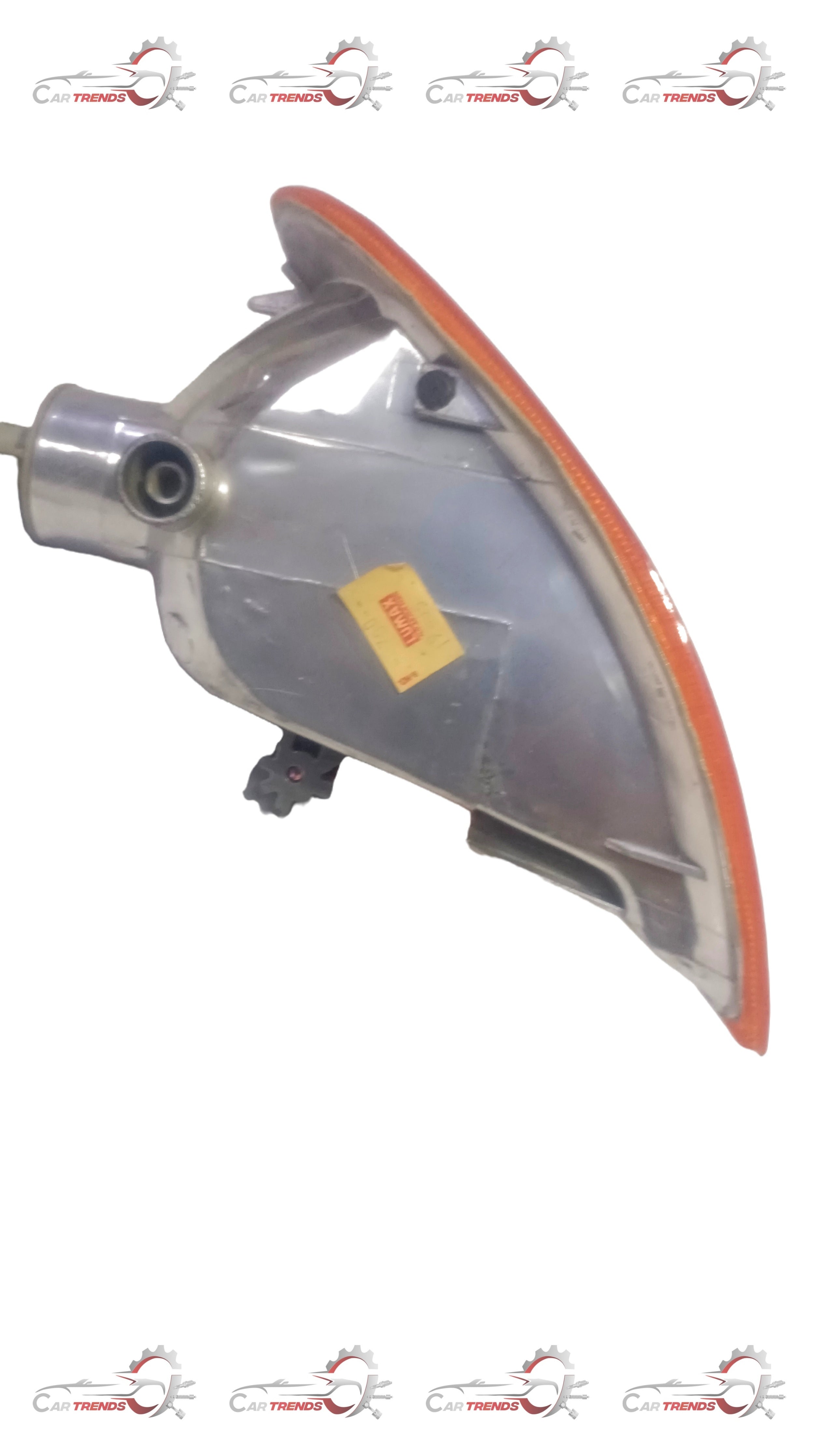 GENERAL MOTORS FRONT TURN SIGNAL RH AMBER ASTRA C90557657 C90557657 - Back view