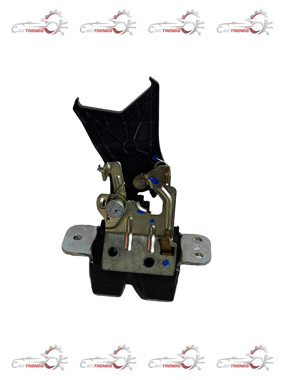 HYUNDAI 81800K6000 car part, close-up view showing detailed component with branding visible